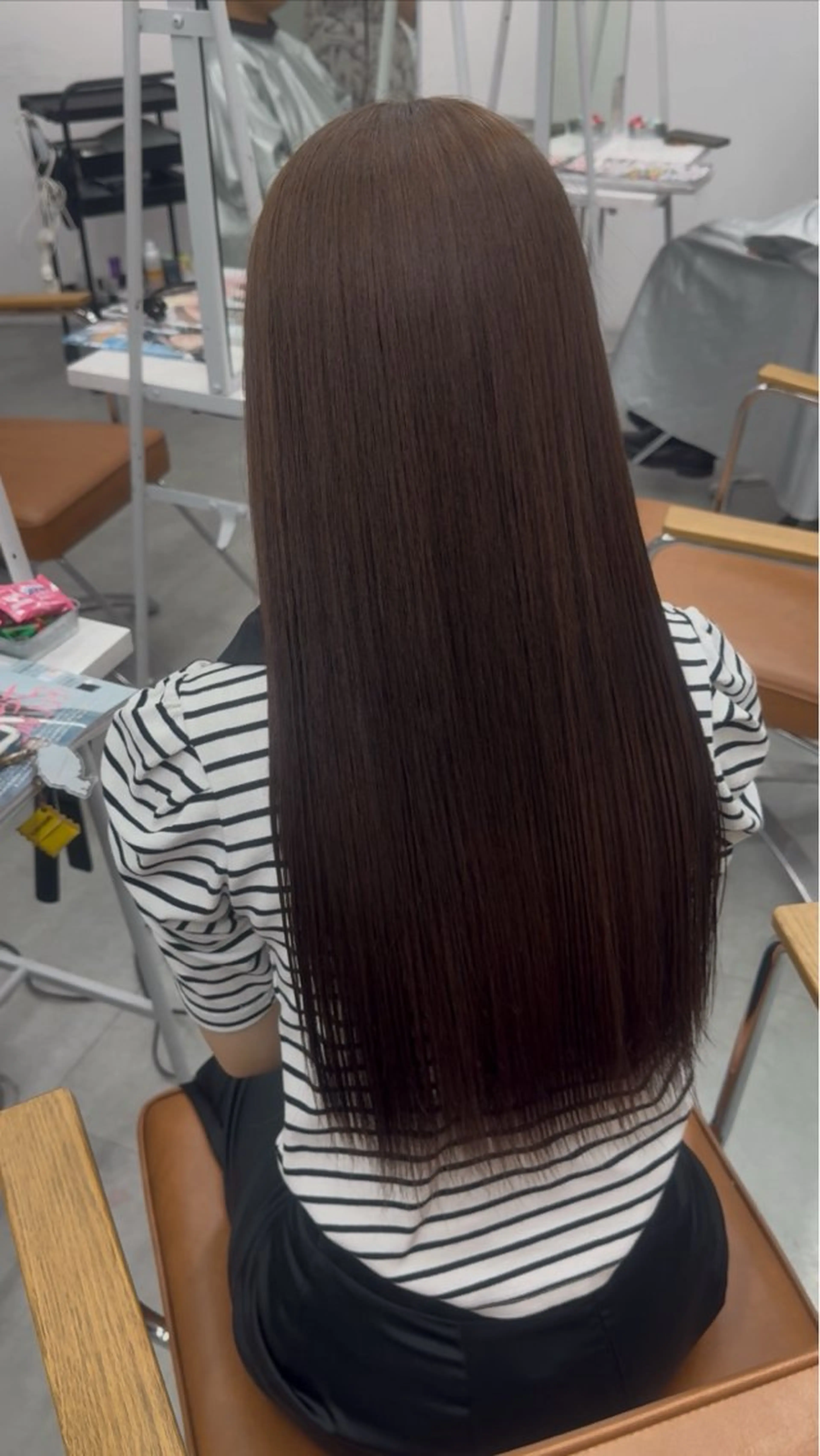 ロング ヘアカラー 艶カラー/羽エクステ サラサ💟のヘアスタイル