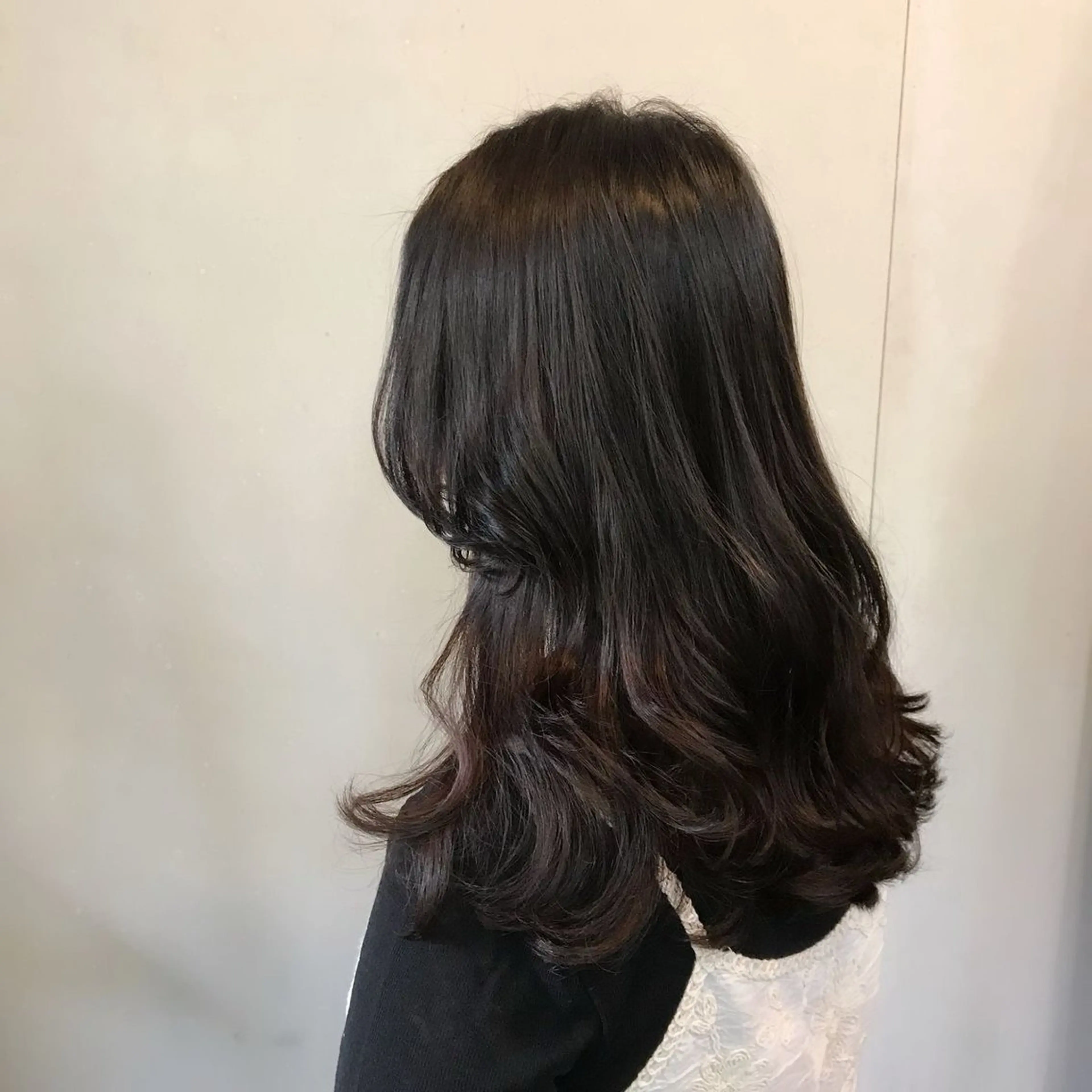 ロング カラー トリートメント 🌊海外ハイライト リタッチ/グレー系のヘアスタイル