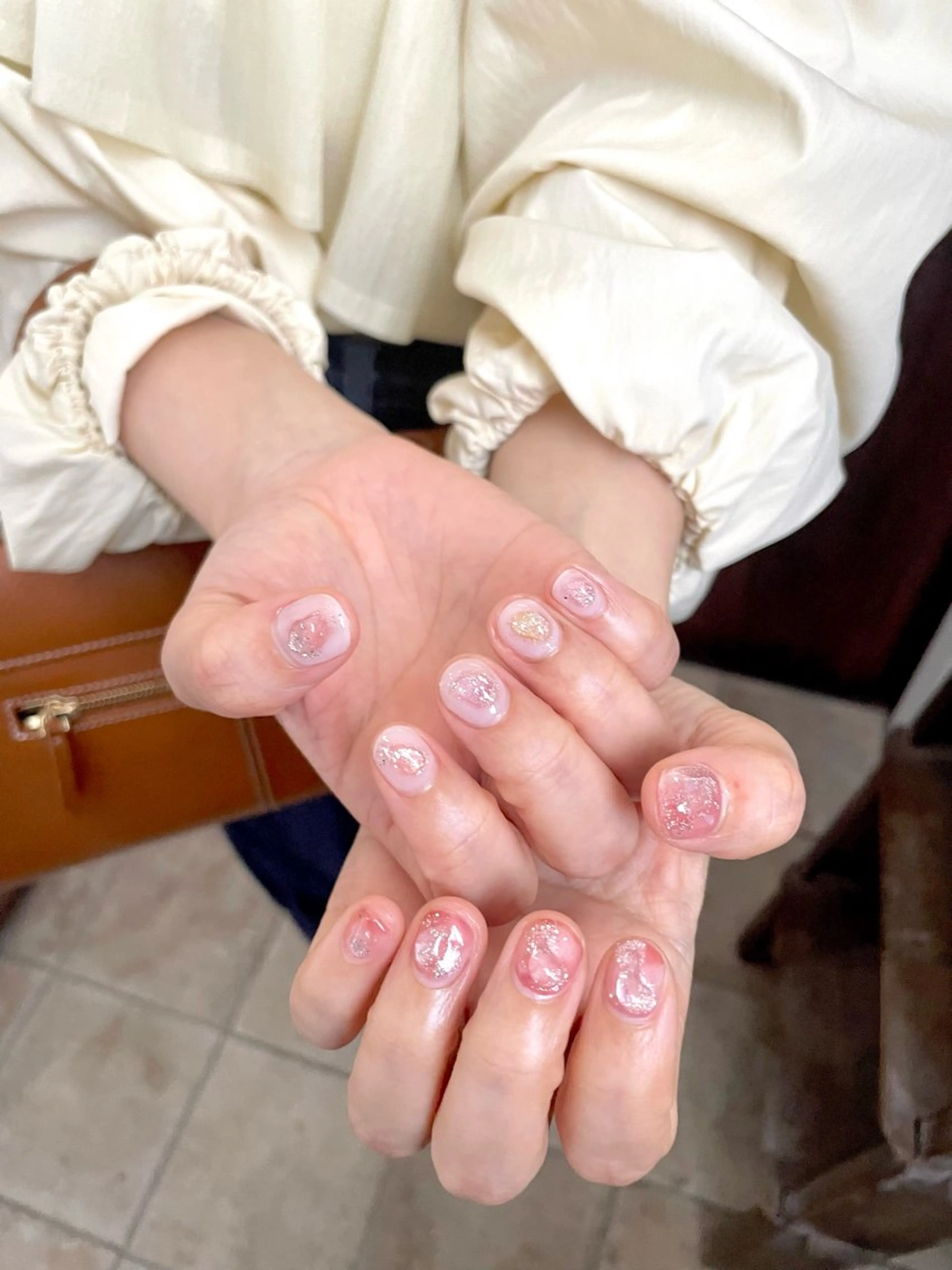 ネイル 氷ネイル・うるうるネイル ぷっくりネイル ハンドネイル 甲斐市自宅サロン 🧸prunelleのネイルデザイン