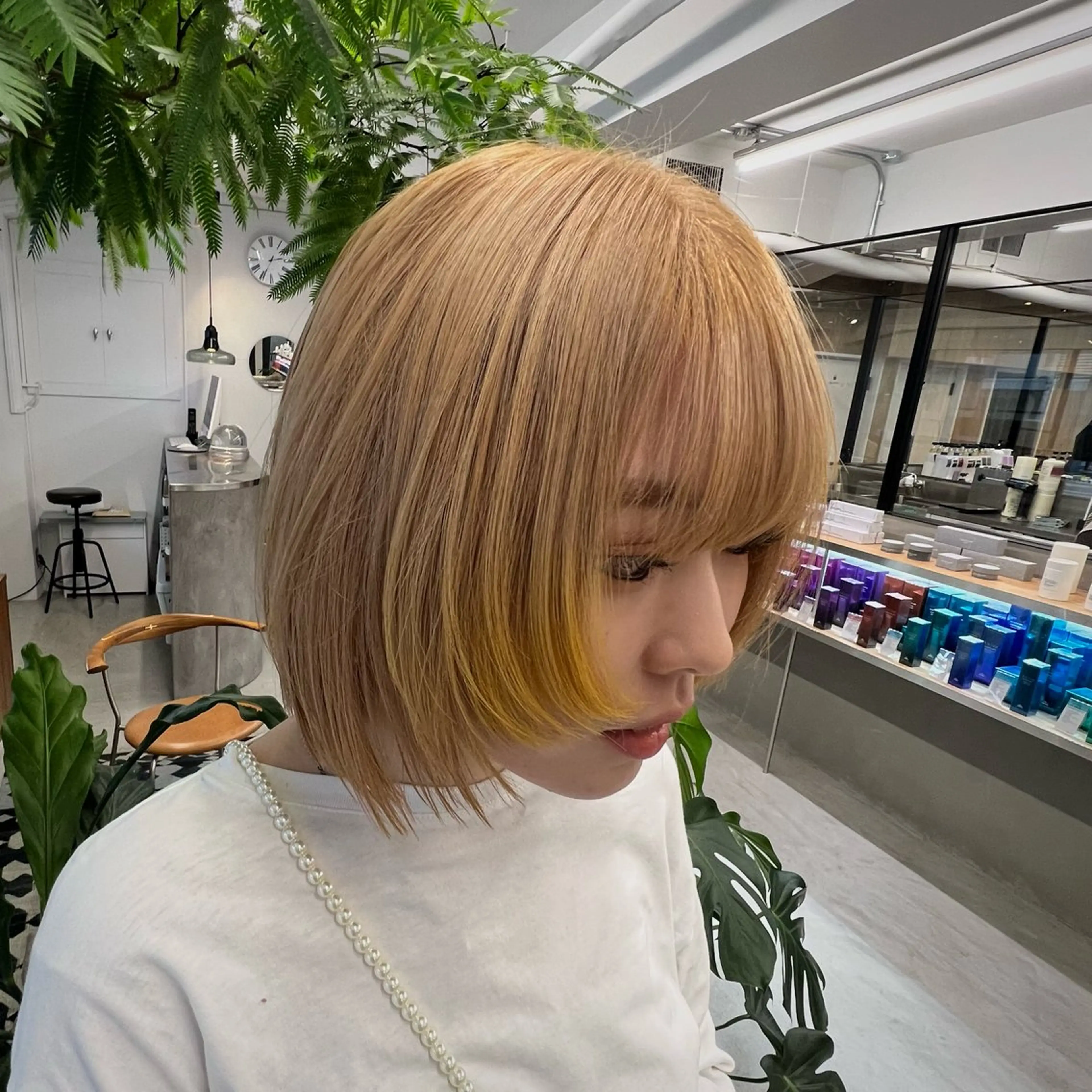 【新規限定🉐】 💙【リタッチ10cm以内】ケアブリーチリタッチWカラー+Aujua4Stepトリートメントの写真