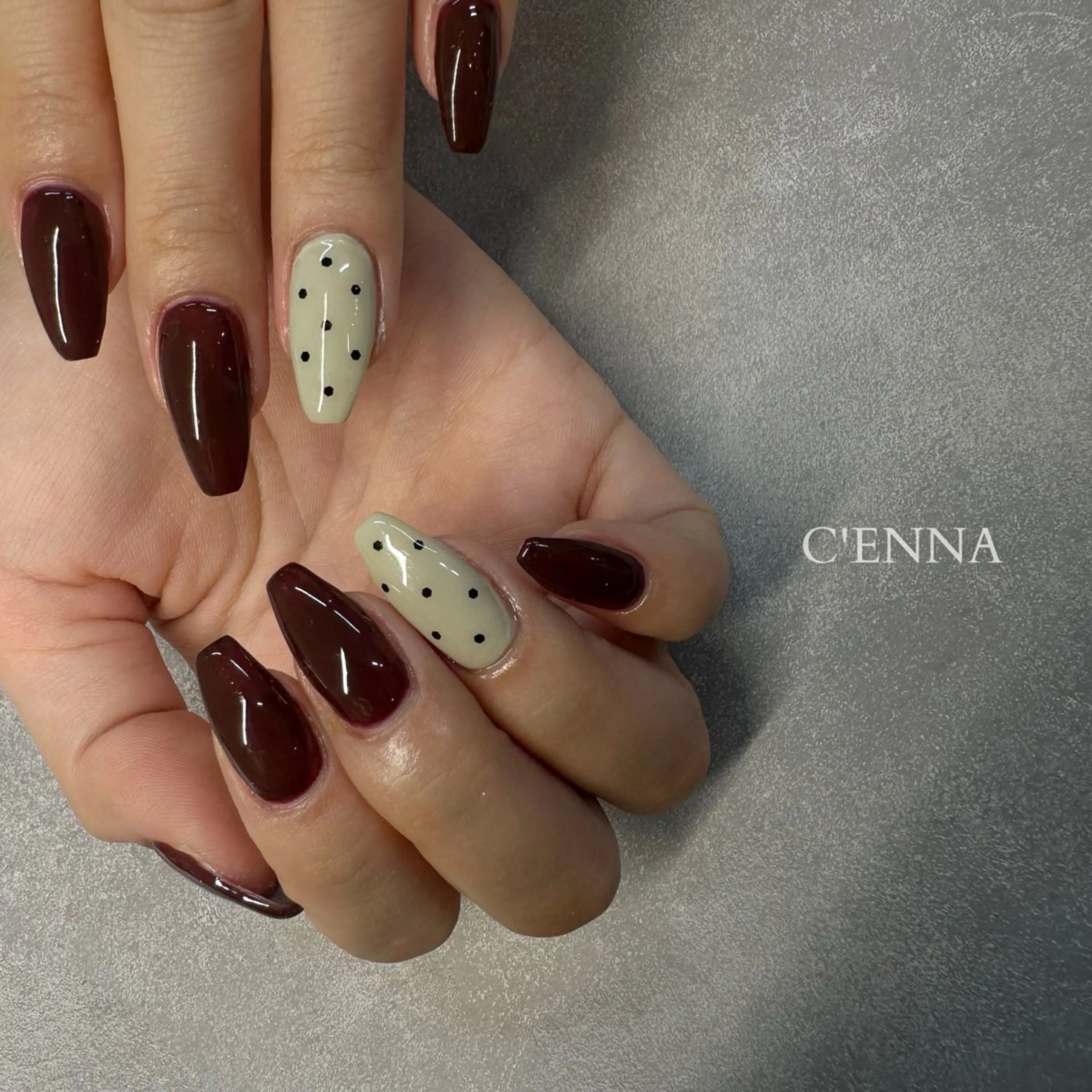 ネイル CENNA RIRIKAのネイルデザイン