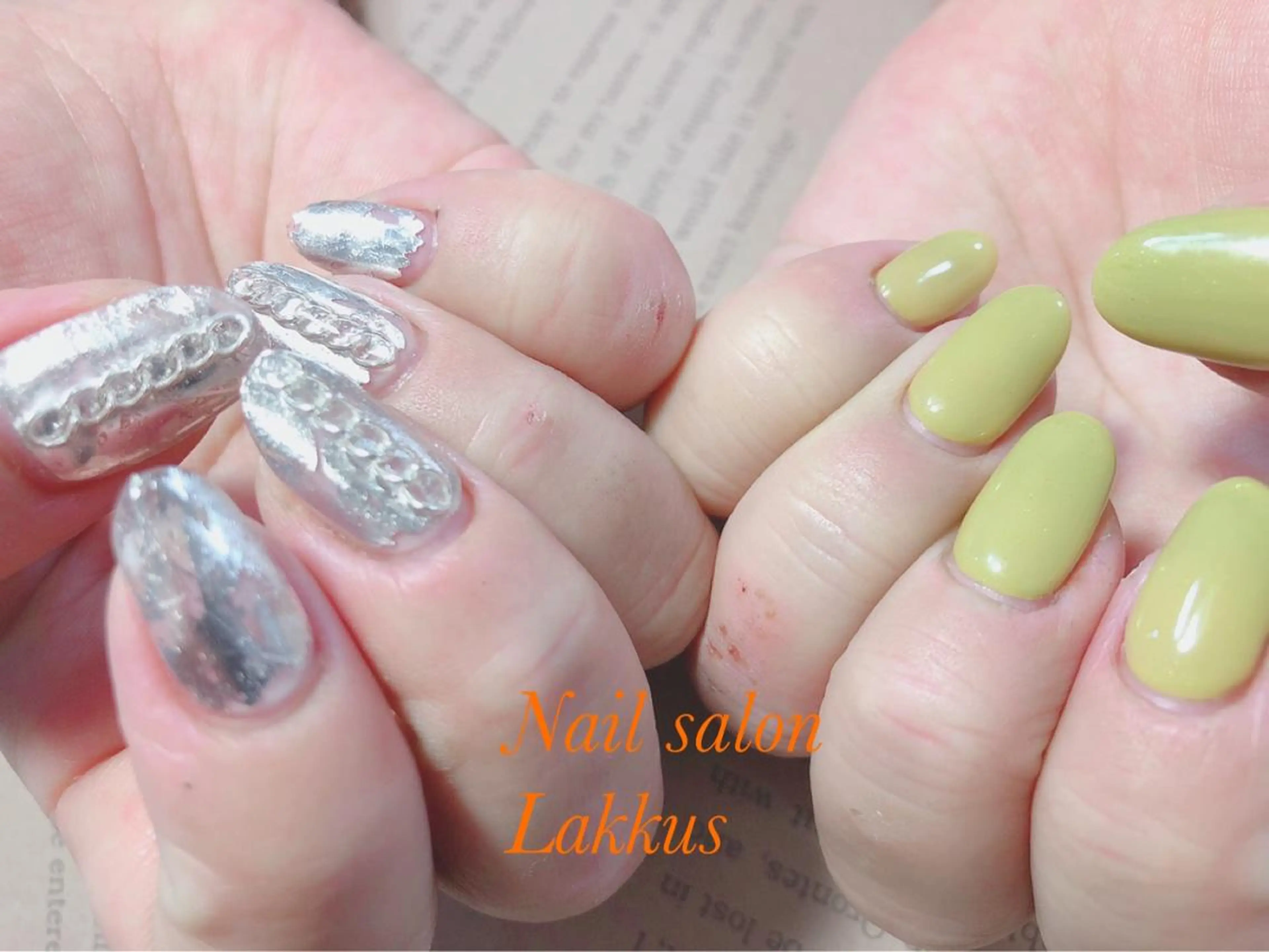 ネイル Lakkus T－CHIのネイルデザイン