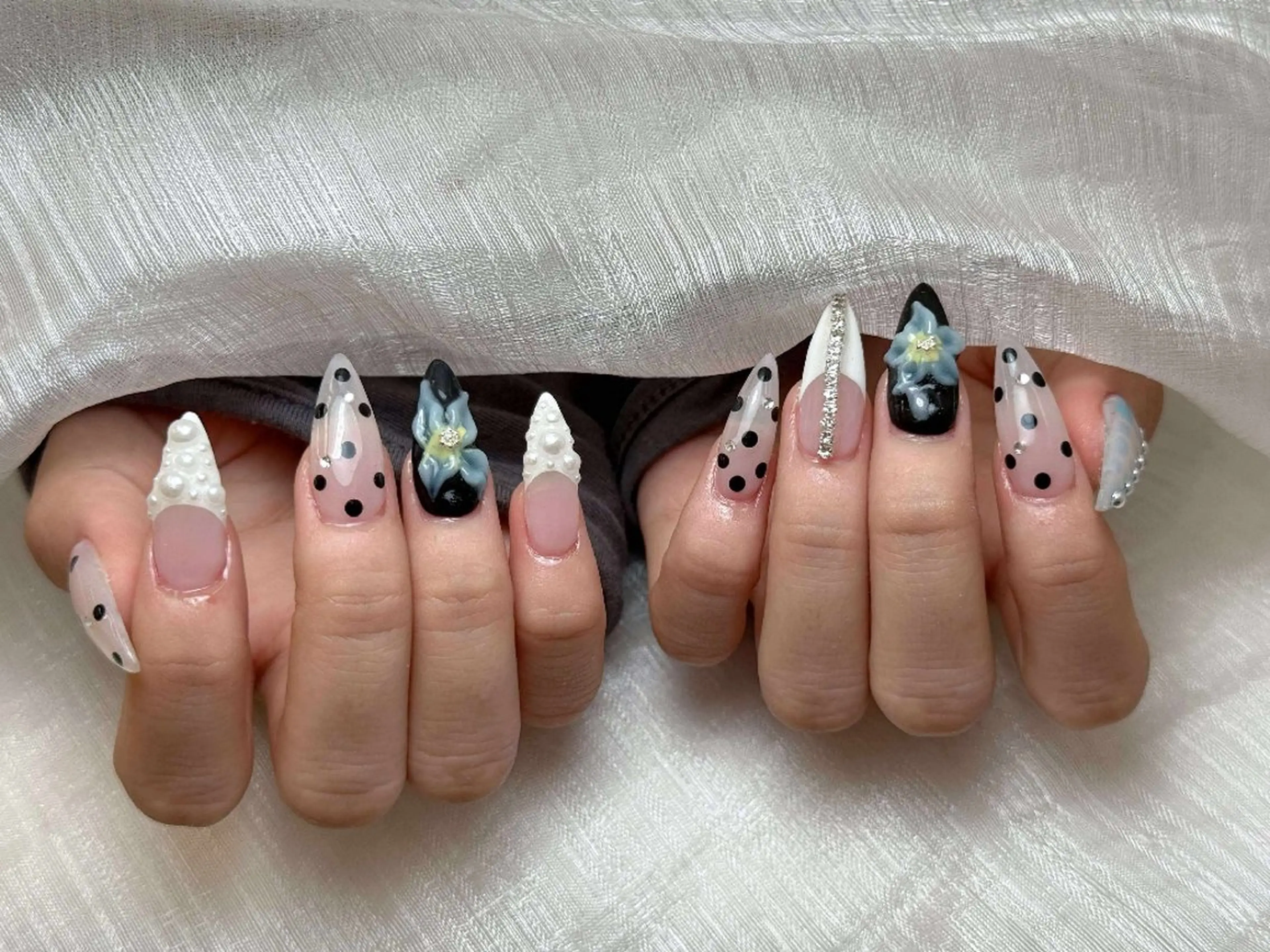 ネイル アートネイル 成人式 ジェルネイル ニュアンスネイル 夏ネイル ハンドネイル Nie Nail Shinokuboのネイルデザイン