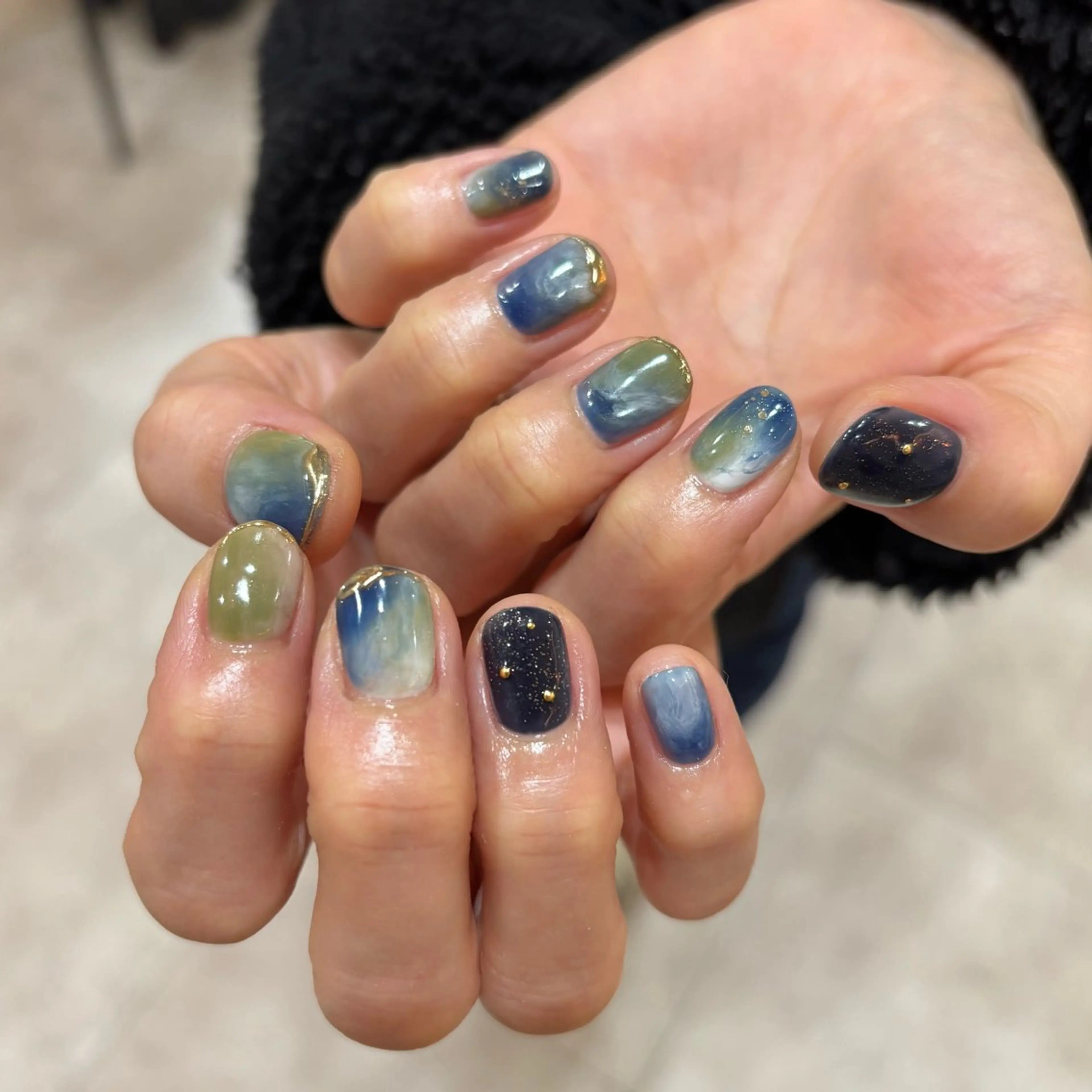 ネイル 12・1月分受付中 🍋narumiのネイルデザイン