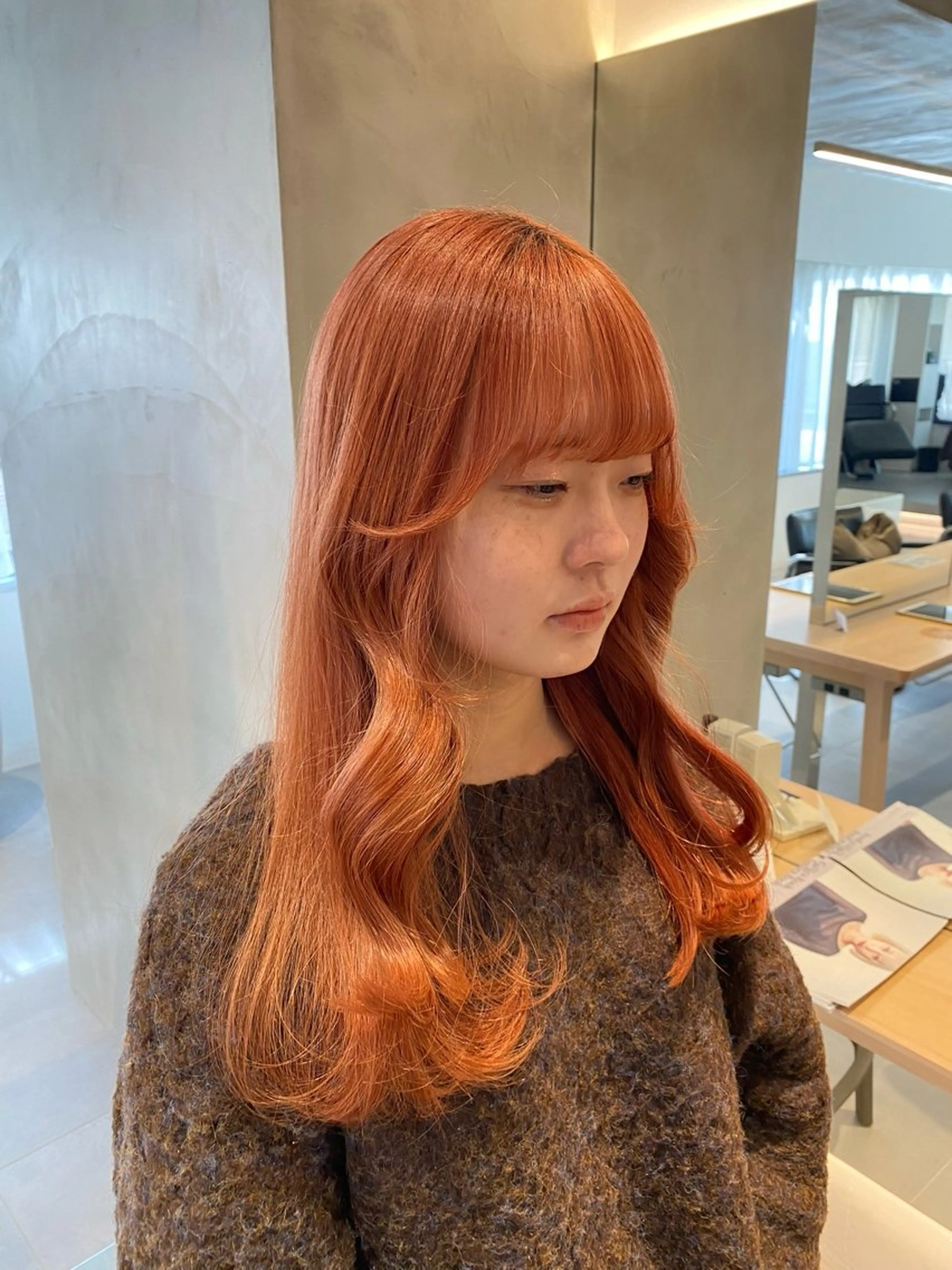 ロング カラー ヘアカラー トリートメント ヘッドスパ ヘアセット 小顔ショート✨️ RIEのヘアスタイル
