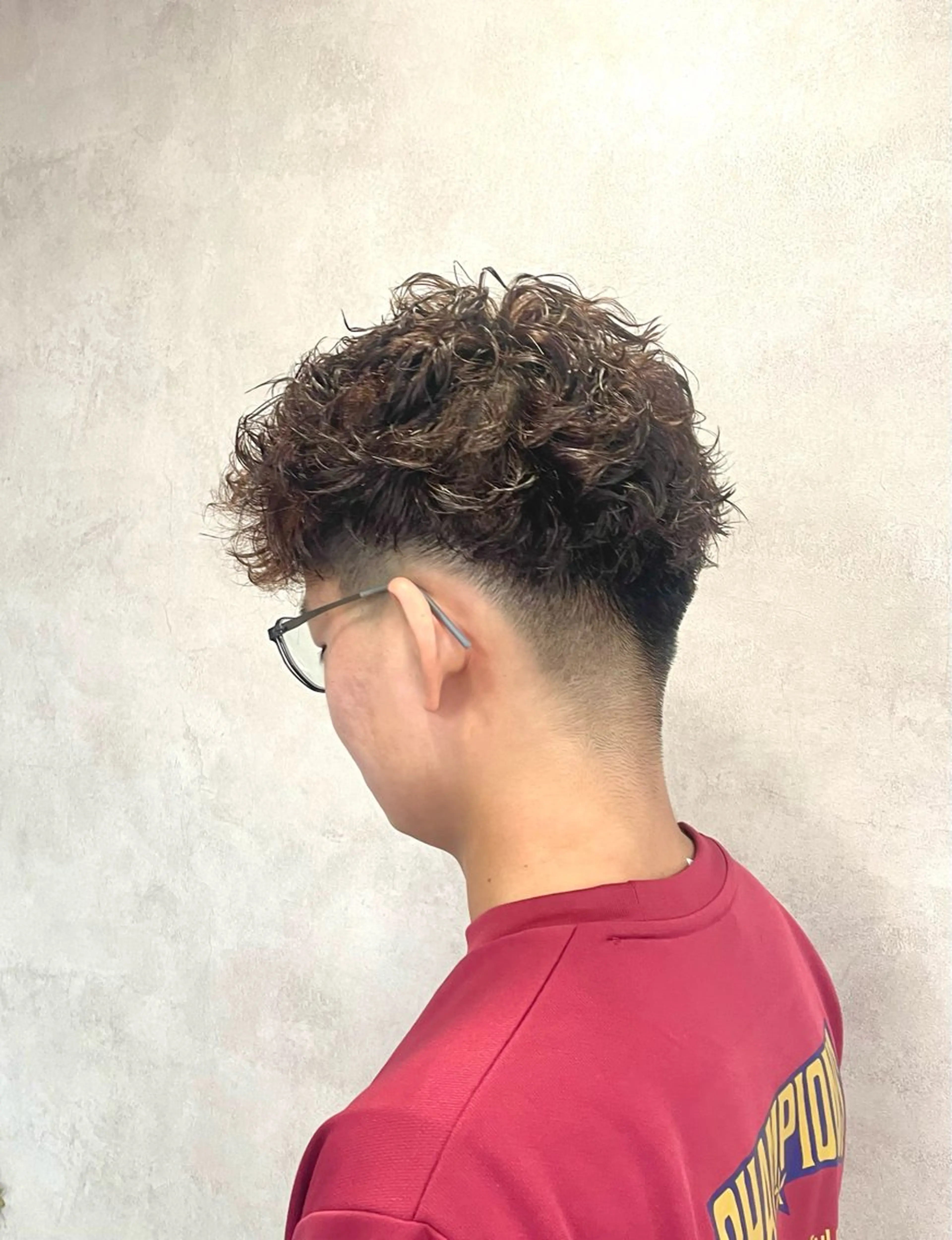 🔥イメチェンして垢抜けたい方に🔥　　メンズカット＋ツイスパパーマ#メンズパーマ#スパイキー#フェードの写真