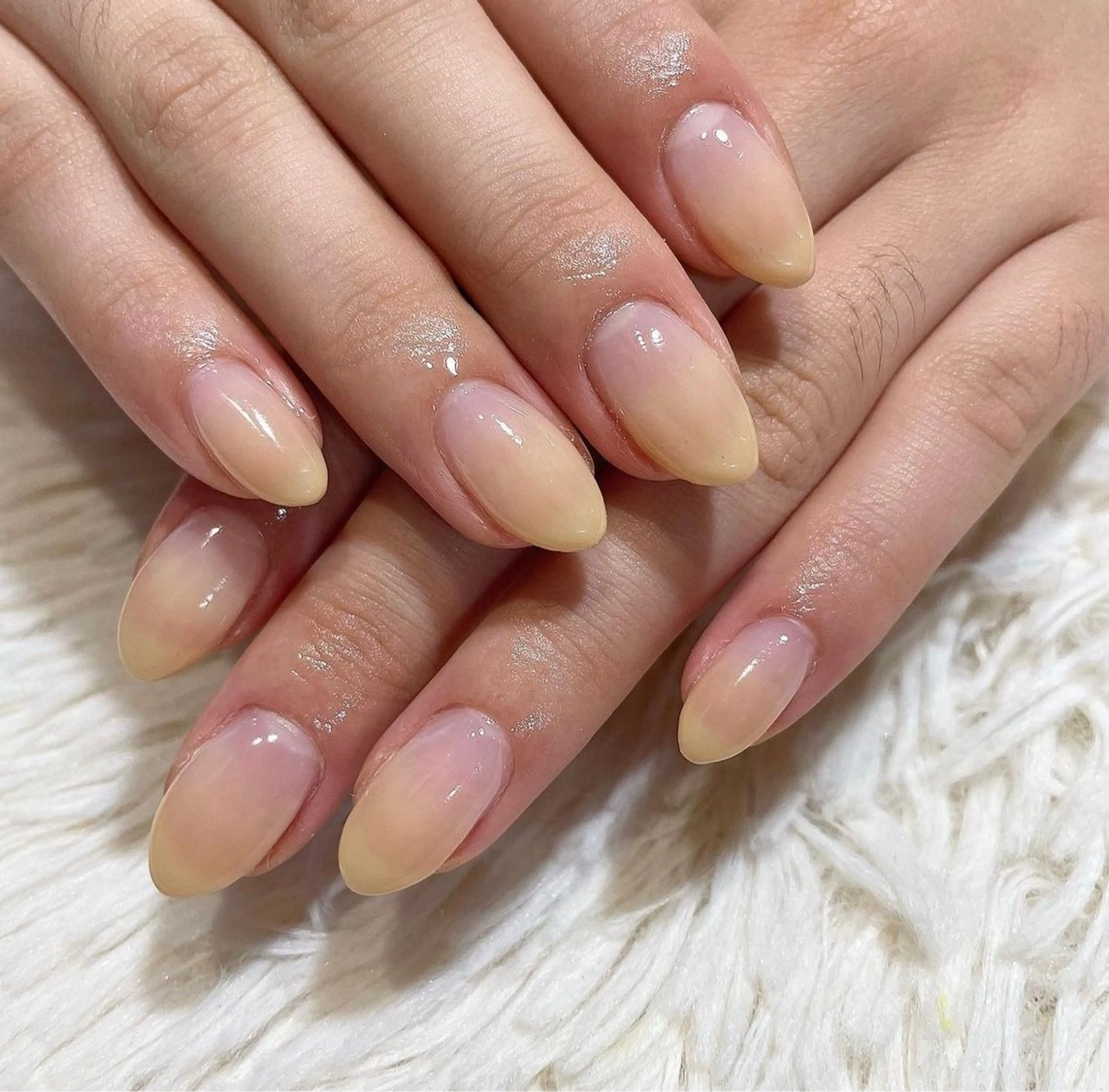 【hand】🍒グラデーション🔆の写真