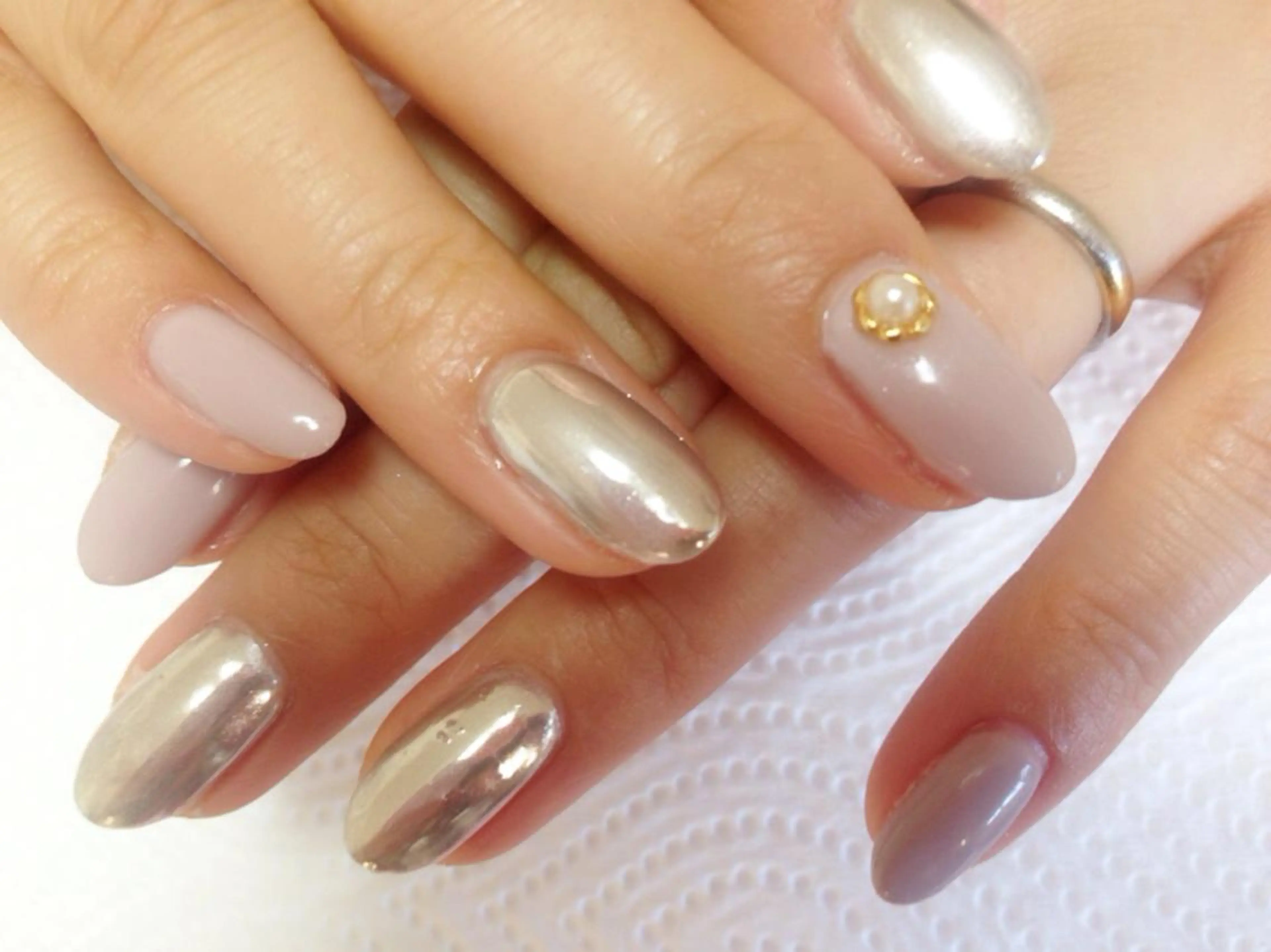 ネイル リラネイル所属・福田 美代子のネイルデザイン