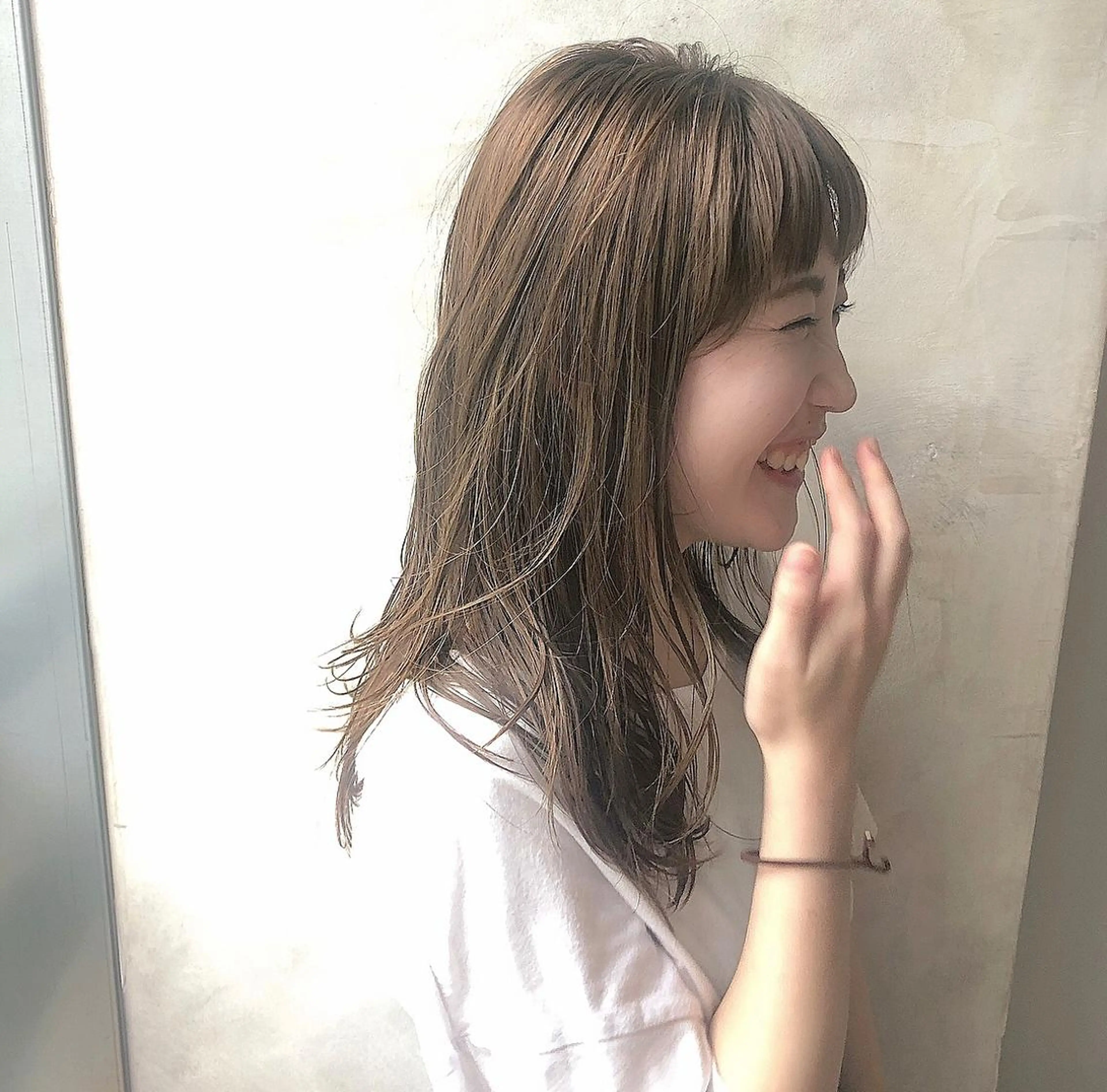 セミロング カラー 圧倒的透明感カラー nana🦕のヘアスタイル