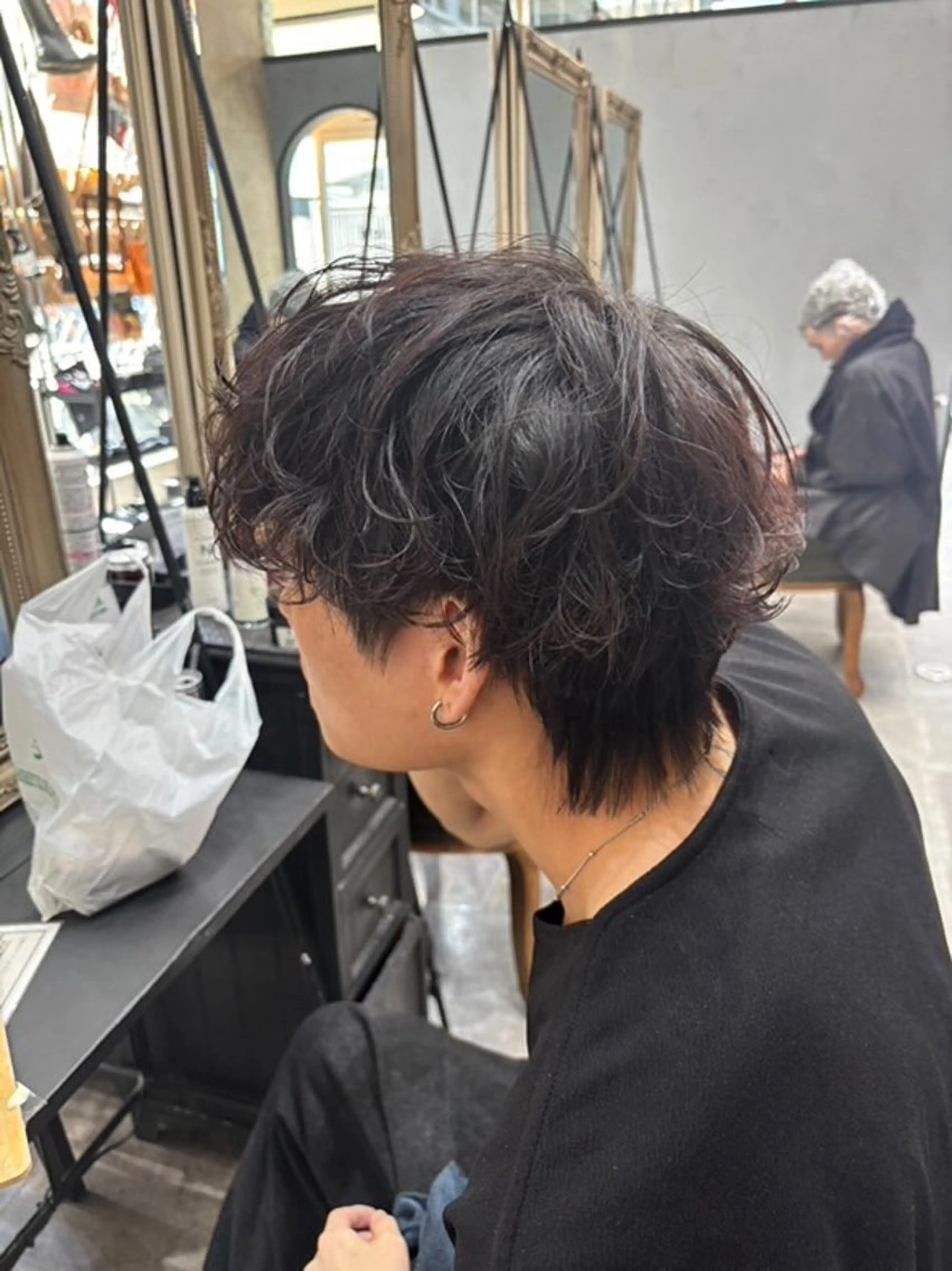 メンズ メンズパーマ カット ヘアセット 嶋本 敬心のヘアスタイル