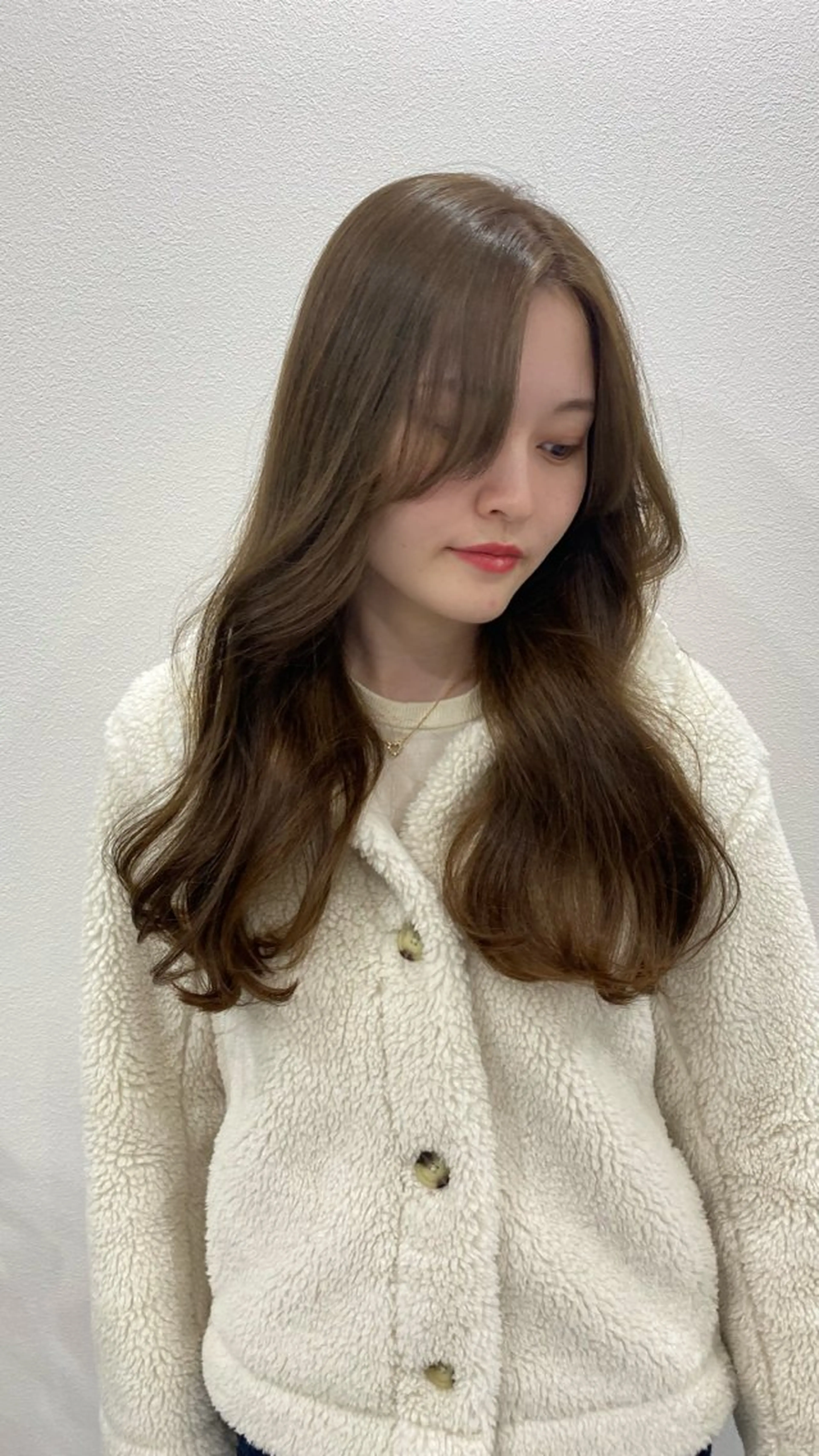 ロング カラー カット ヘアカラー 縮毛矯正 トリートメント RURI韓国ボブ 🇰🇷タッセルボブのヘアスタイル