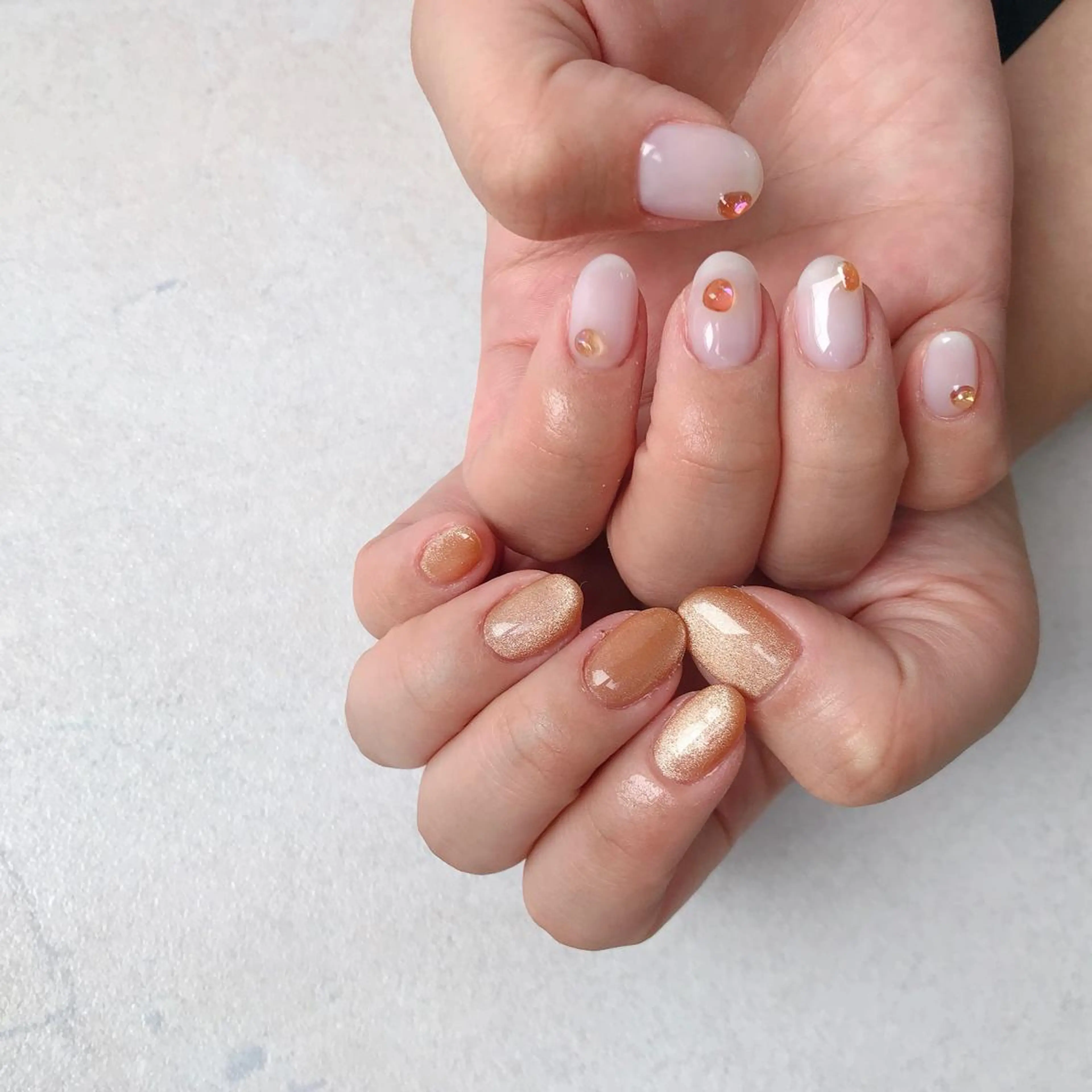 ネイル マグネットネイル オレンジ ハンドネイル フットネイル Utopia nail_のネイルデザイン