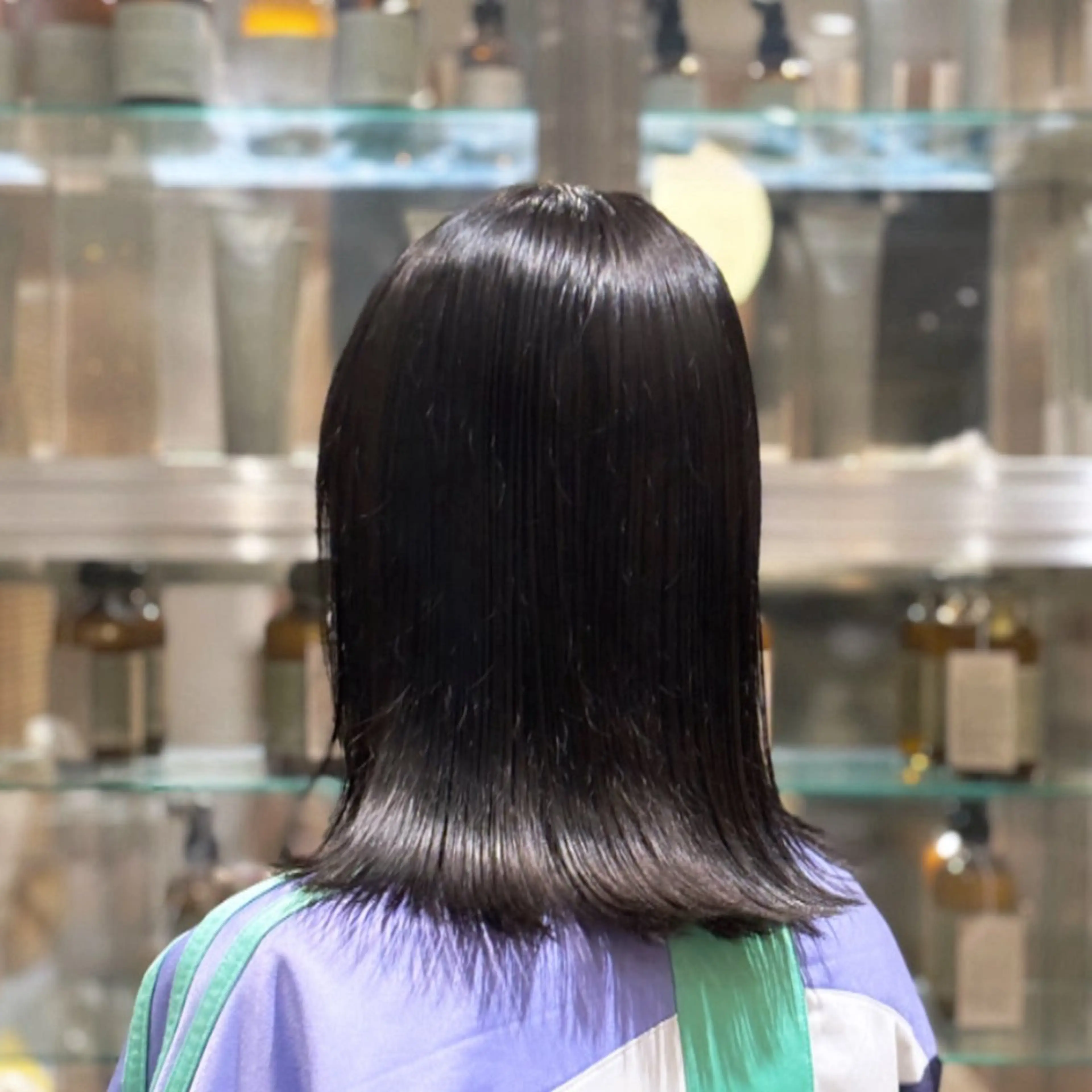 ミディアム カラー グレージュ イルミナカラー 山﨑 心優のヘアスタイル