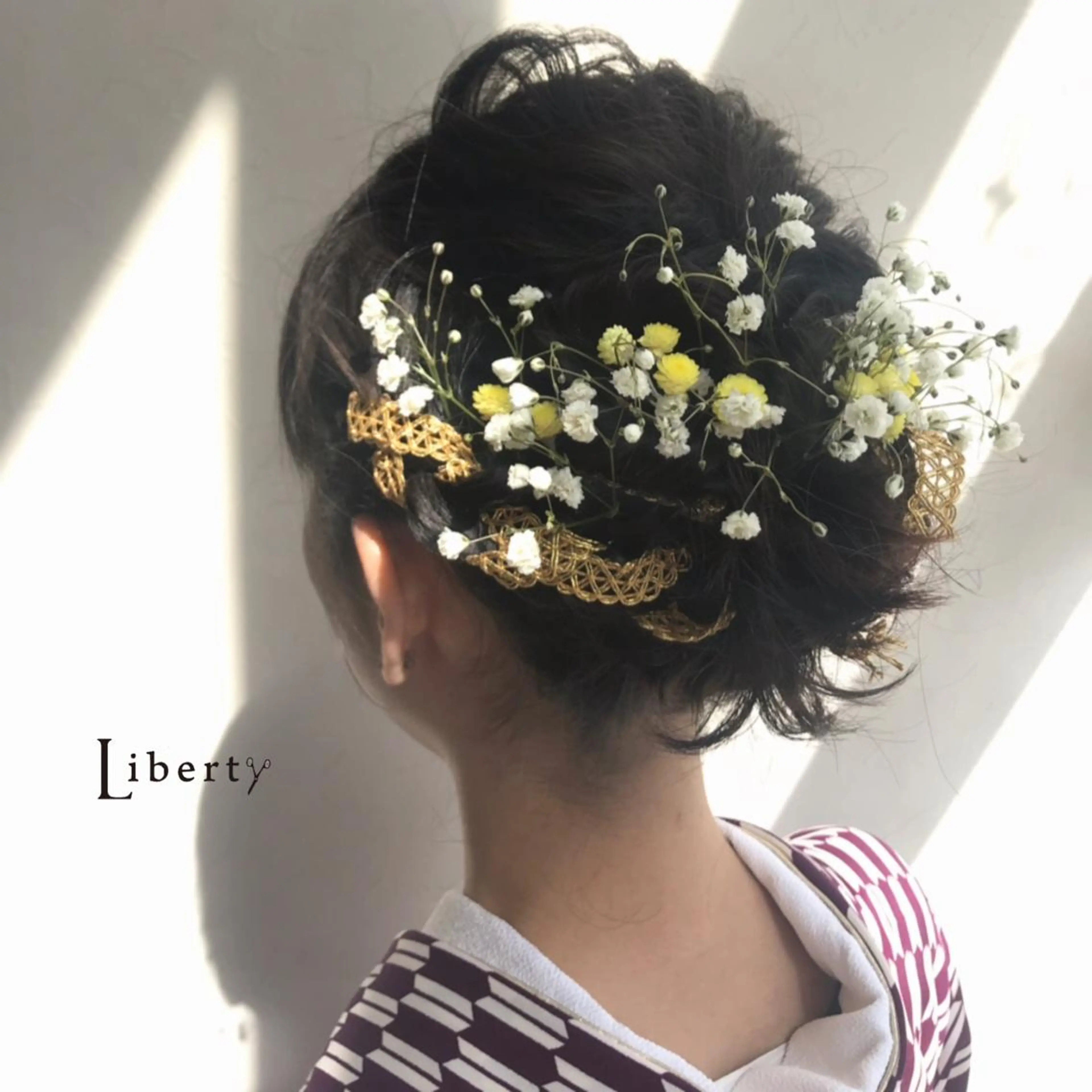 ミディアム ヘアアレンジ 卒業式のヘアスタイル Liberty 店長 TAJIMAのヘアスタイル