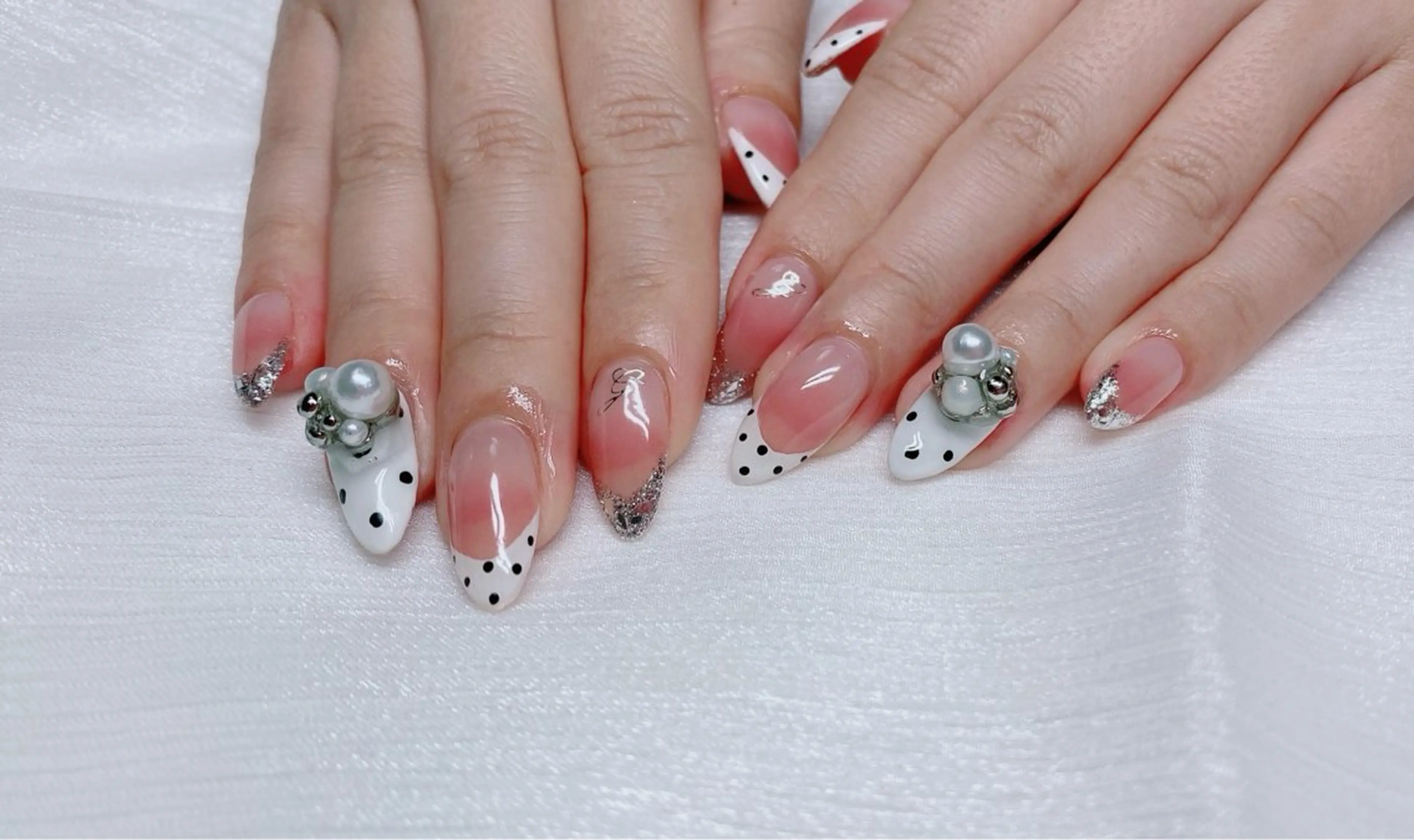 ネイル 長さ出し フットネイル ジェルネイル 韓国ネイル マグネットネイル ハンドネイル Nail Annのネイルデザイン