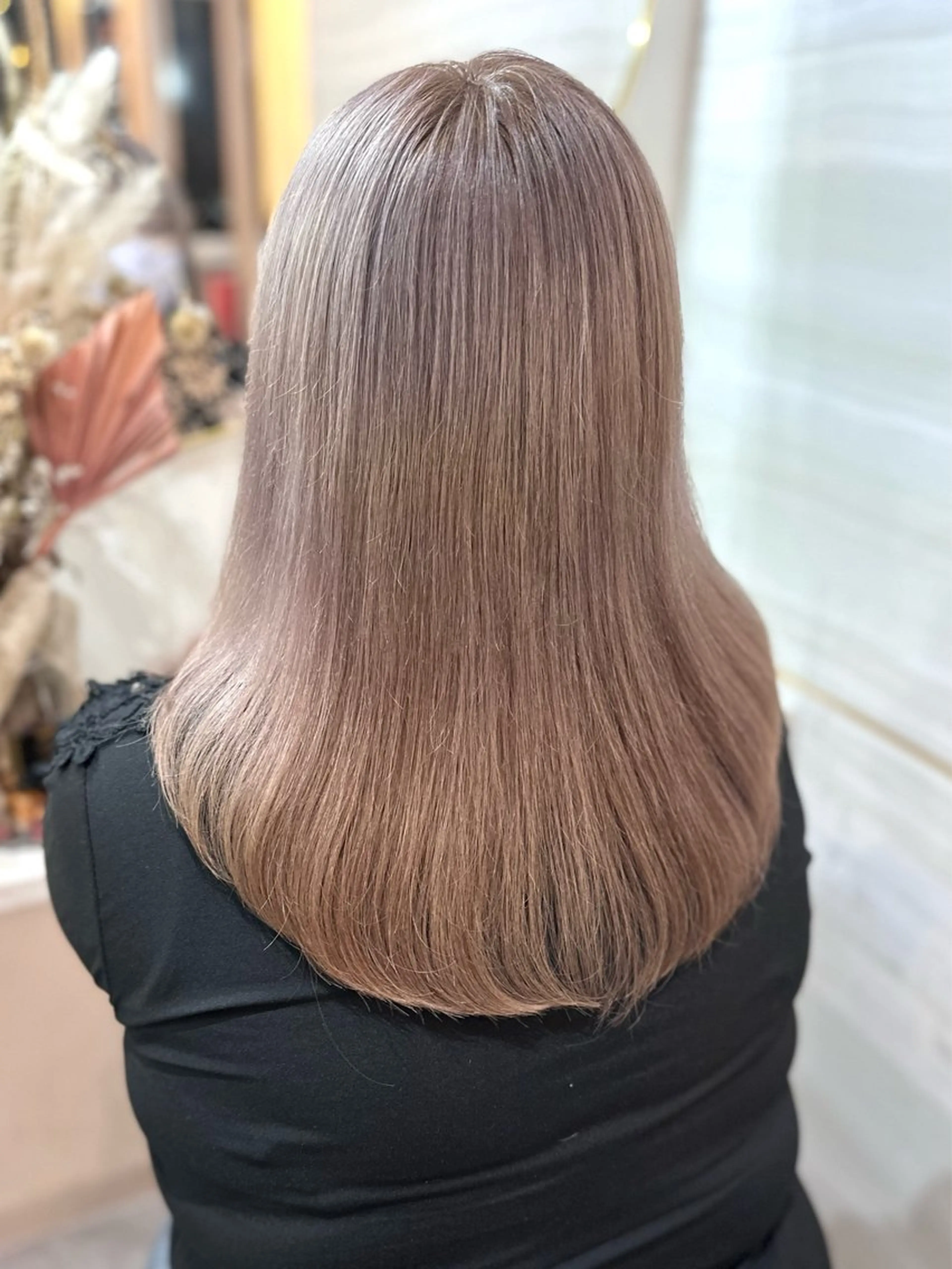セミロング カラー ベージュカラー ブリーチ ブラウンカラー ケアブリーチ グレージュ ヘアカラー 🦋高瀬寛菜🦋 韓国/ブリーチのヘアスタイル