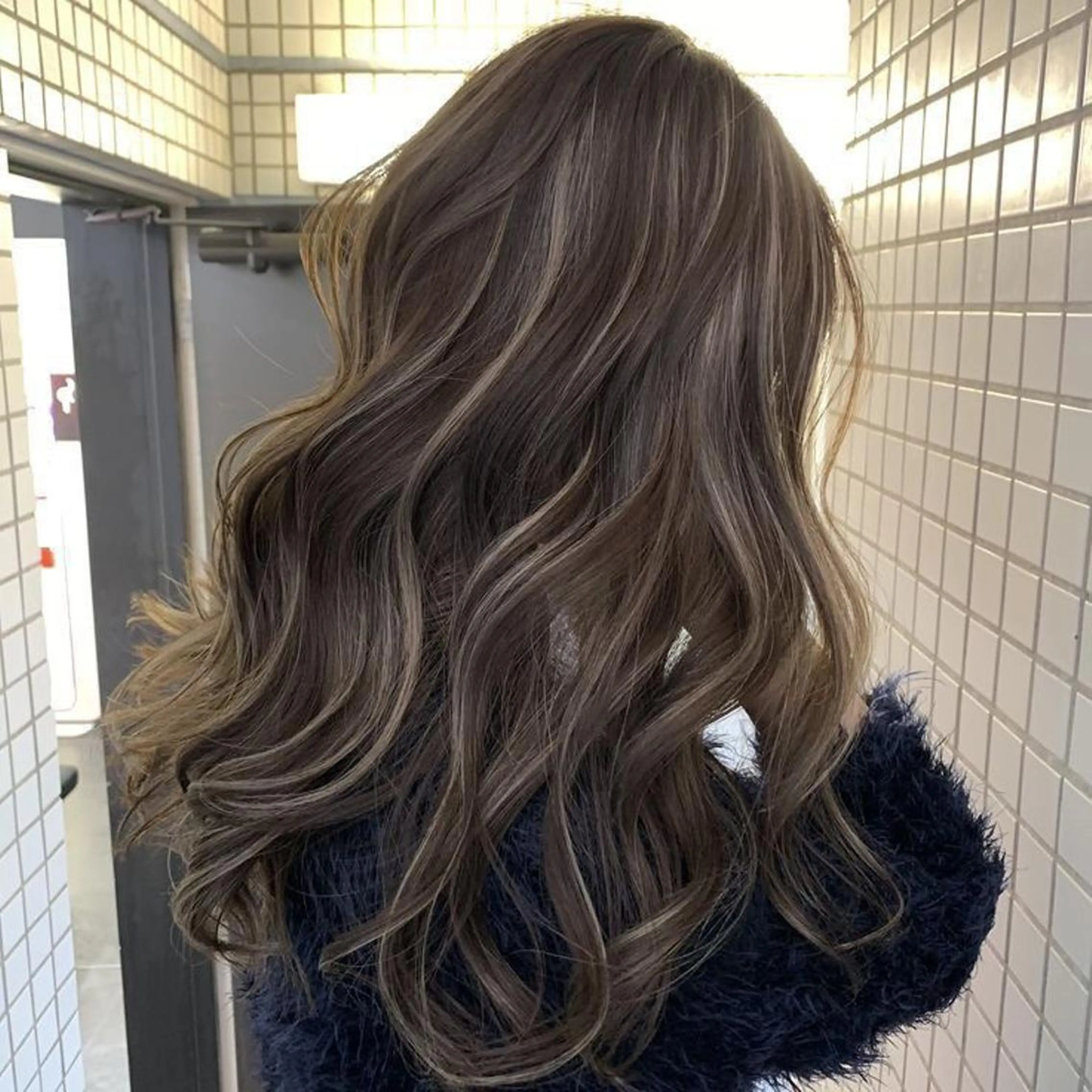 🌷ハイライトカラー + 🫧うる艶5stepトリートメント🌷の写真
