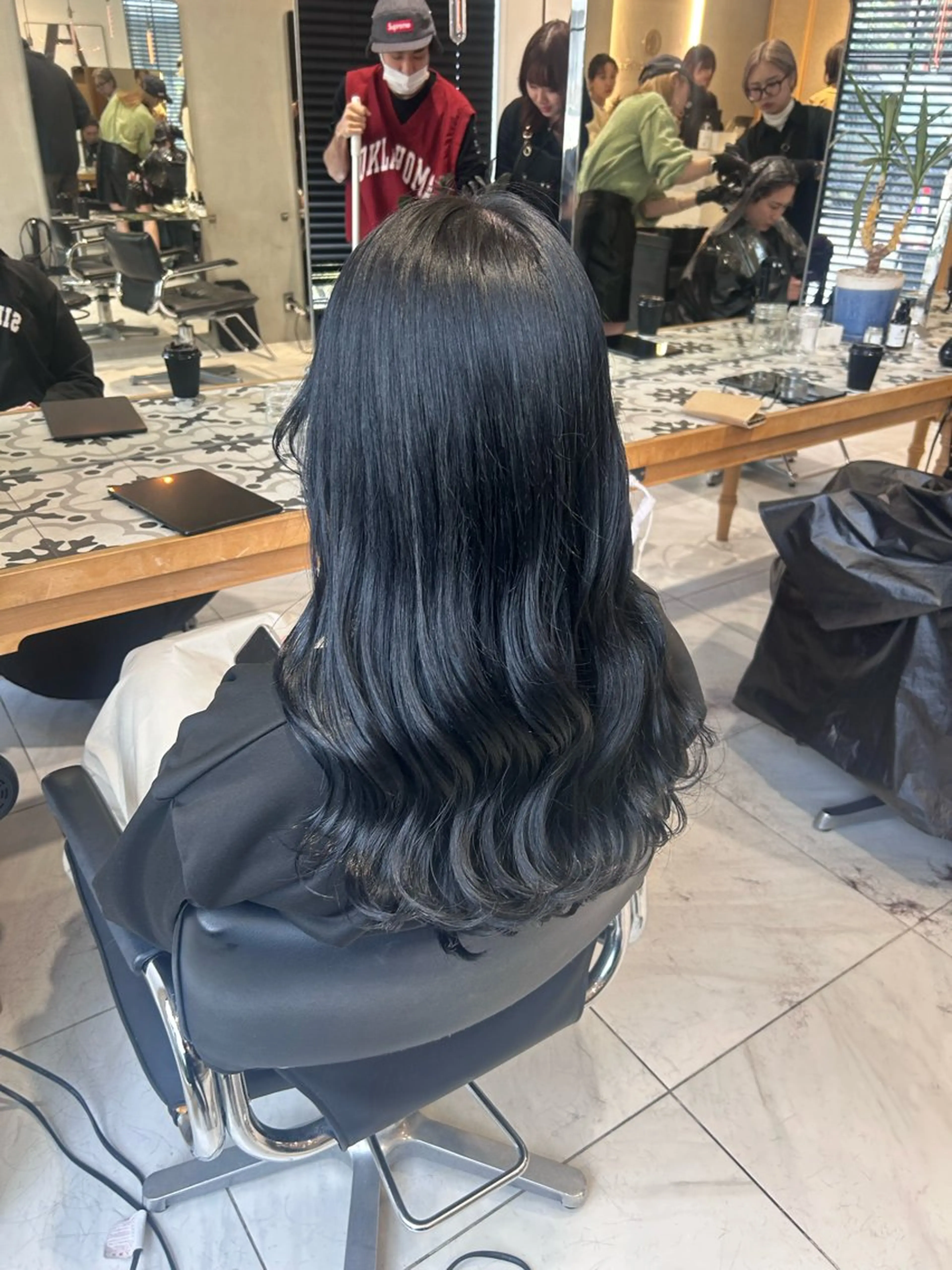 カラー ブリーチ ブリーチなしカラー ヘアカラー トリートメント ヘッドスパ ヘアセット miko🪽地毛風/ ハイトーン/レイヤーのヘアスタイル