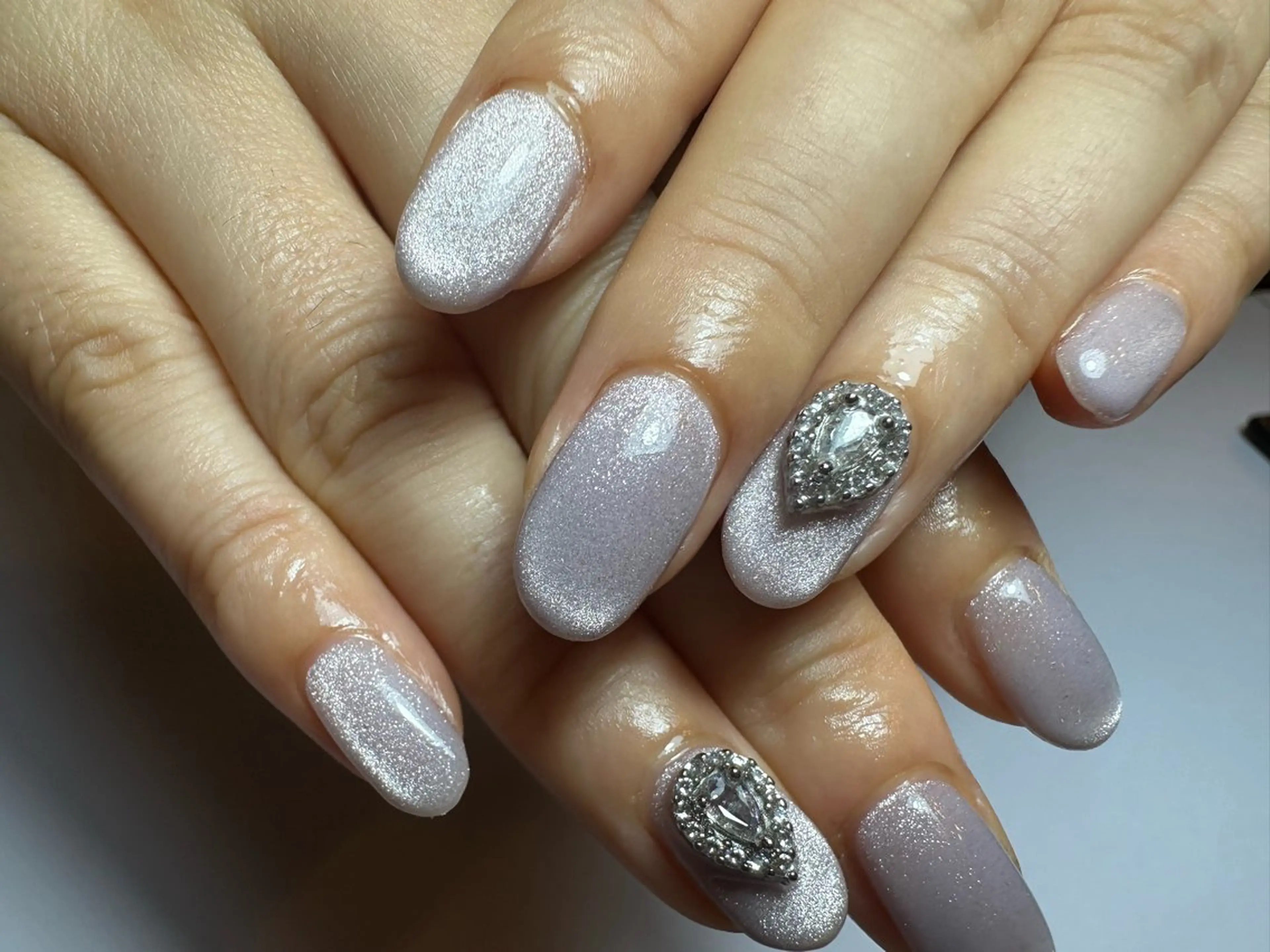 ミディアム ハンドネイル shandy nail所属・shandy nailのネイルデザイン
