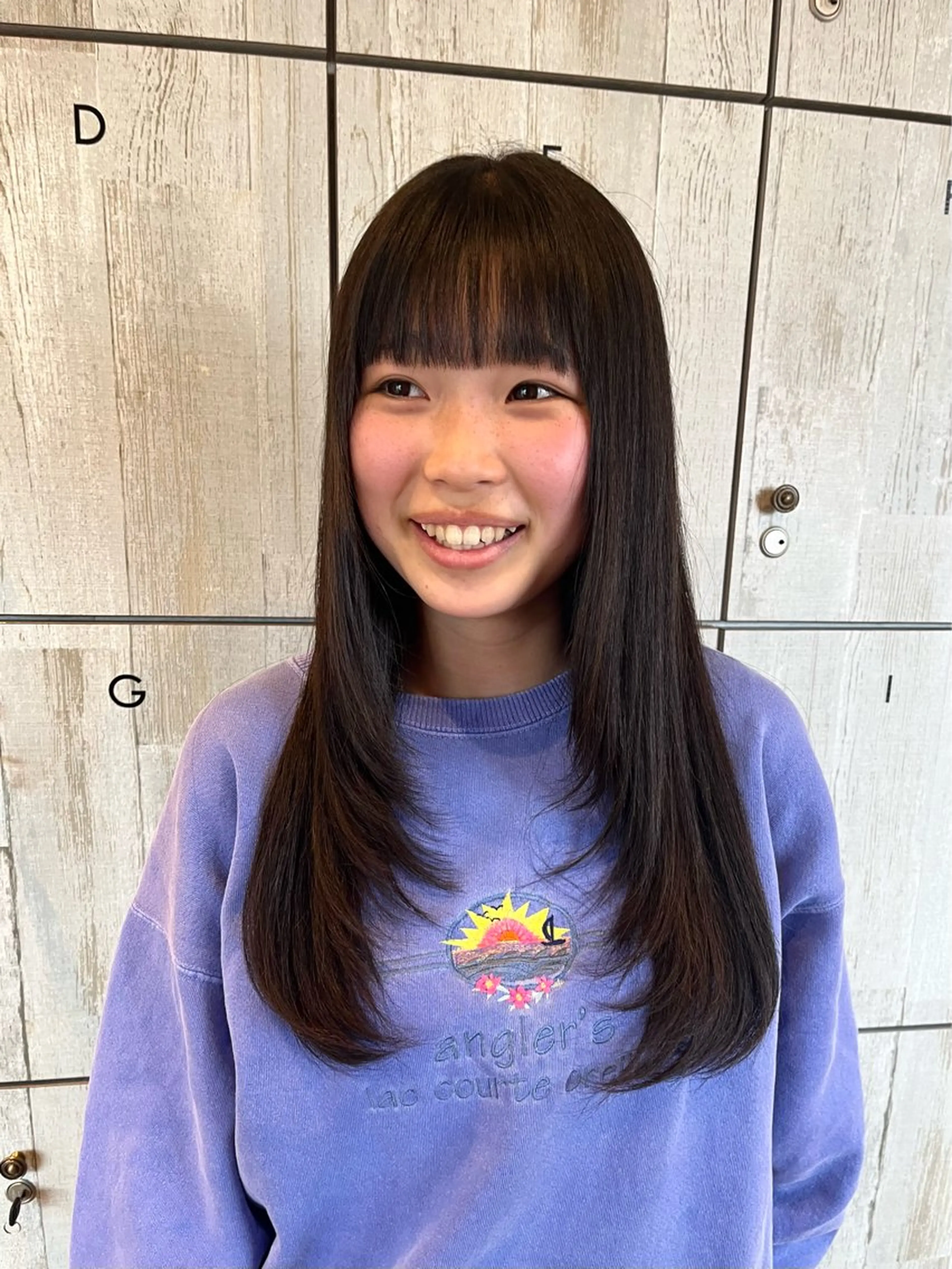 セミロング ♡ナナコ♡ レイヤー/艶髪のヘアスタイル