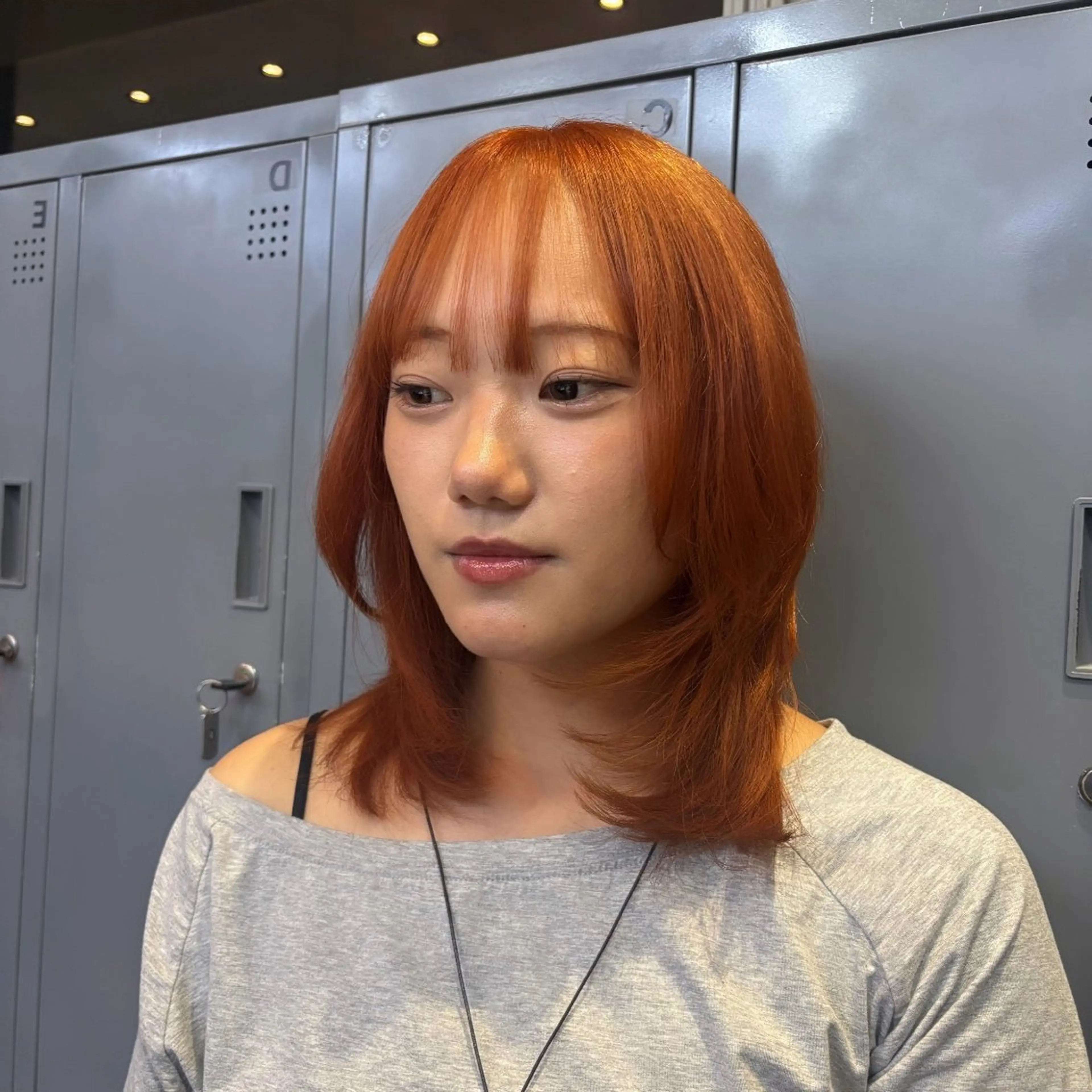 ミディアム カット ヘアカラー ☘️かわいいハイトー ン☘️nonokaのヘアスタイル