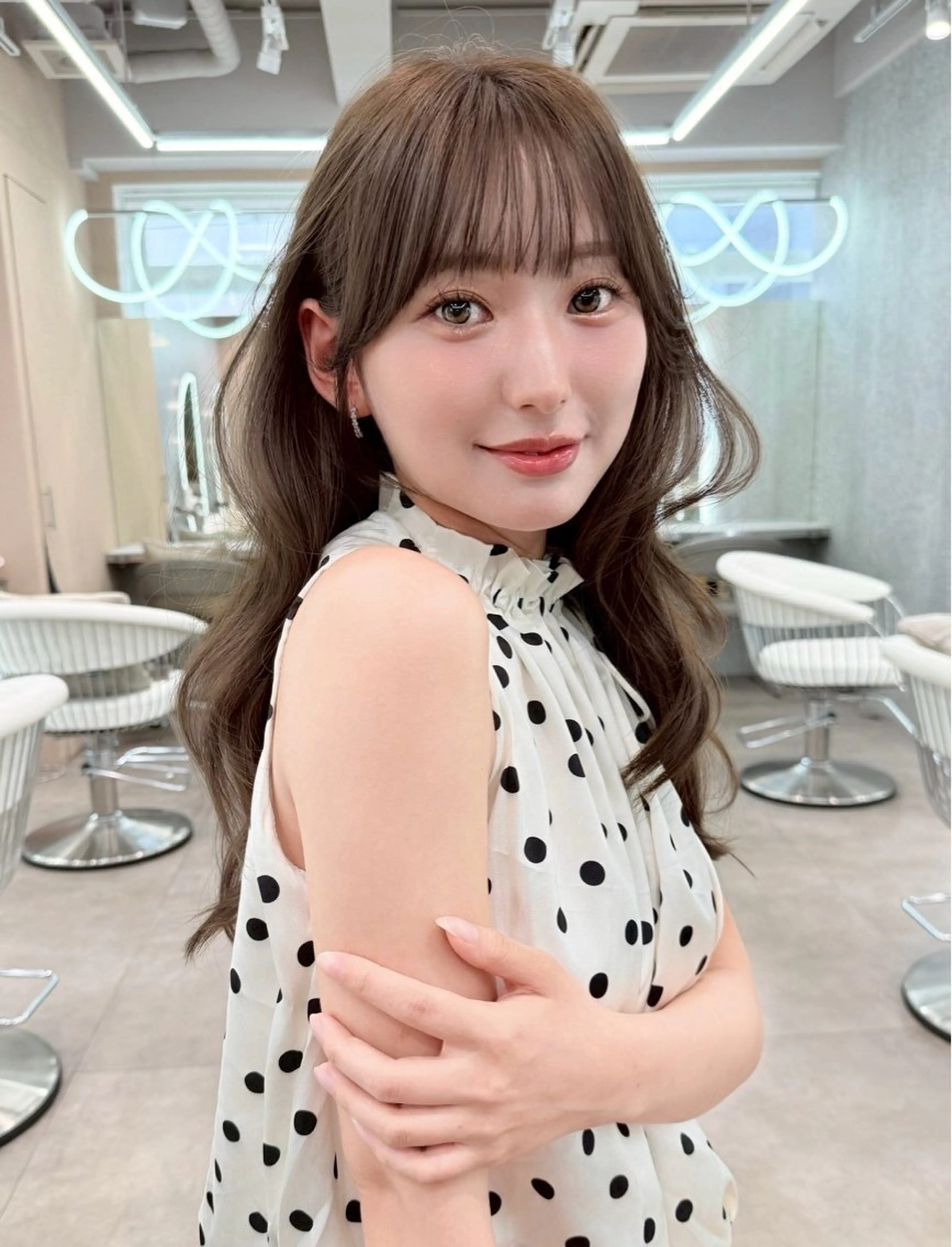 ミディアム カット ヘアカラー 縮毛矯正 ブリーチなし髪質改善 🎀GLROW のんのヘアスタイル