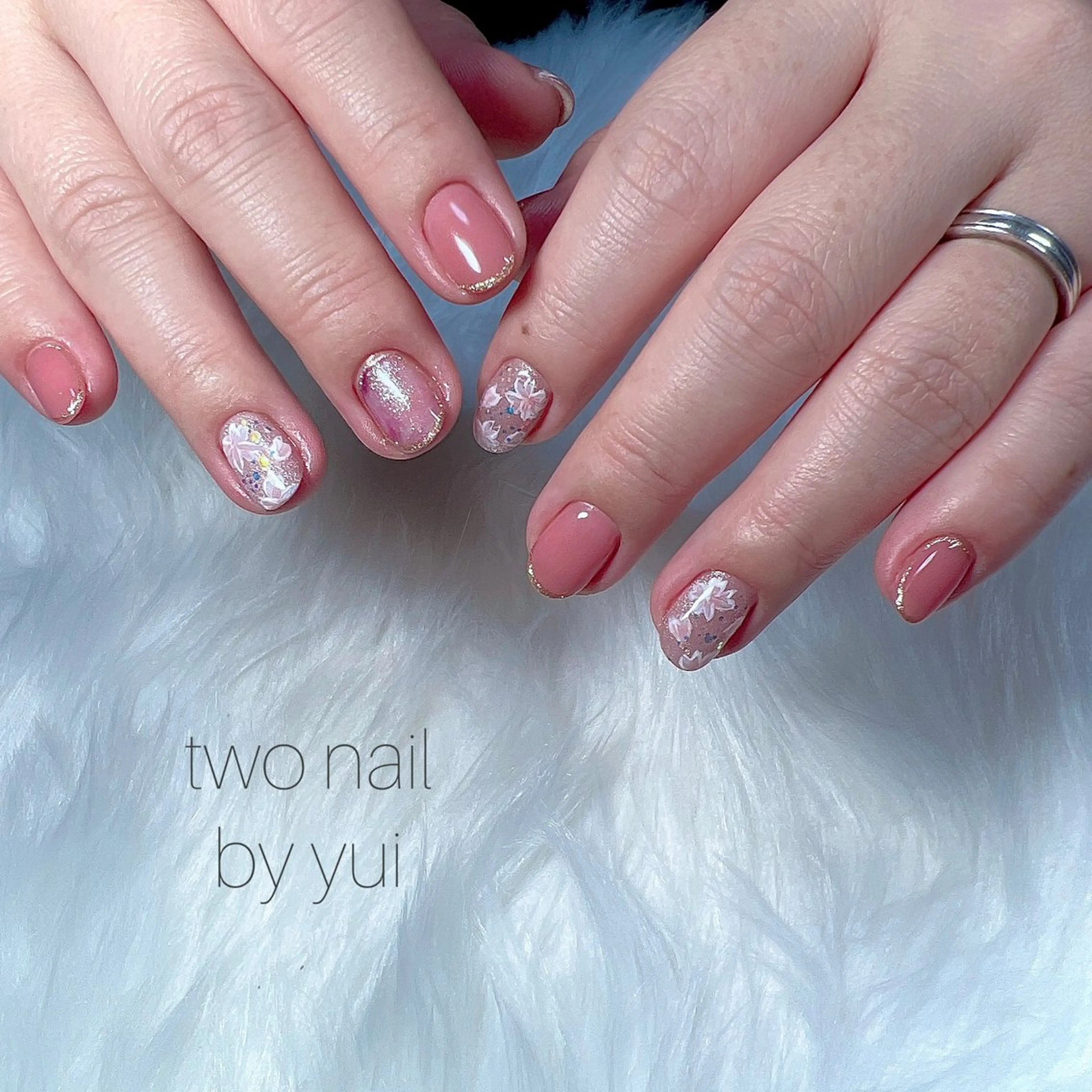 ネイル アートネイル 春ネイル ネイルチップ ホワイト ハンドネイル two nailのネイルデザイン