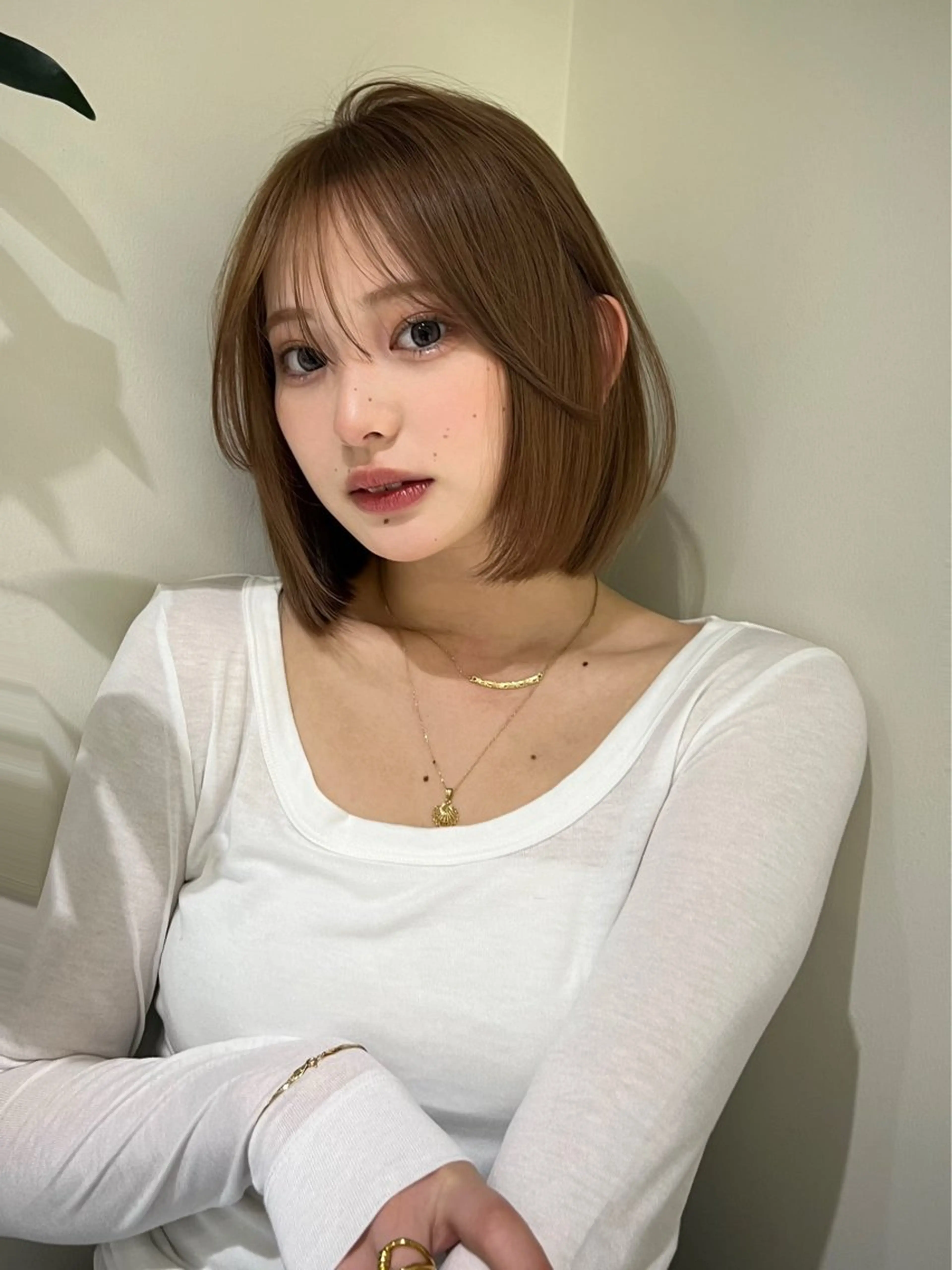 ショート カラー ベージュカラー ブリーチ 透明感カラー ブリーチなしカラー ボブ 透明感ベージュ/ボブ /表参道 yunaのヘアスタイル