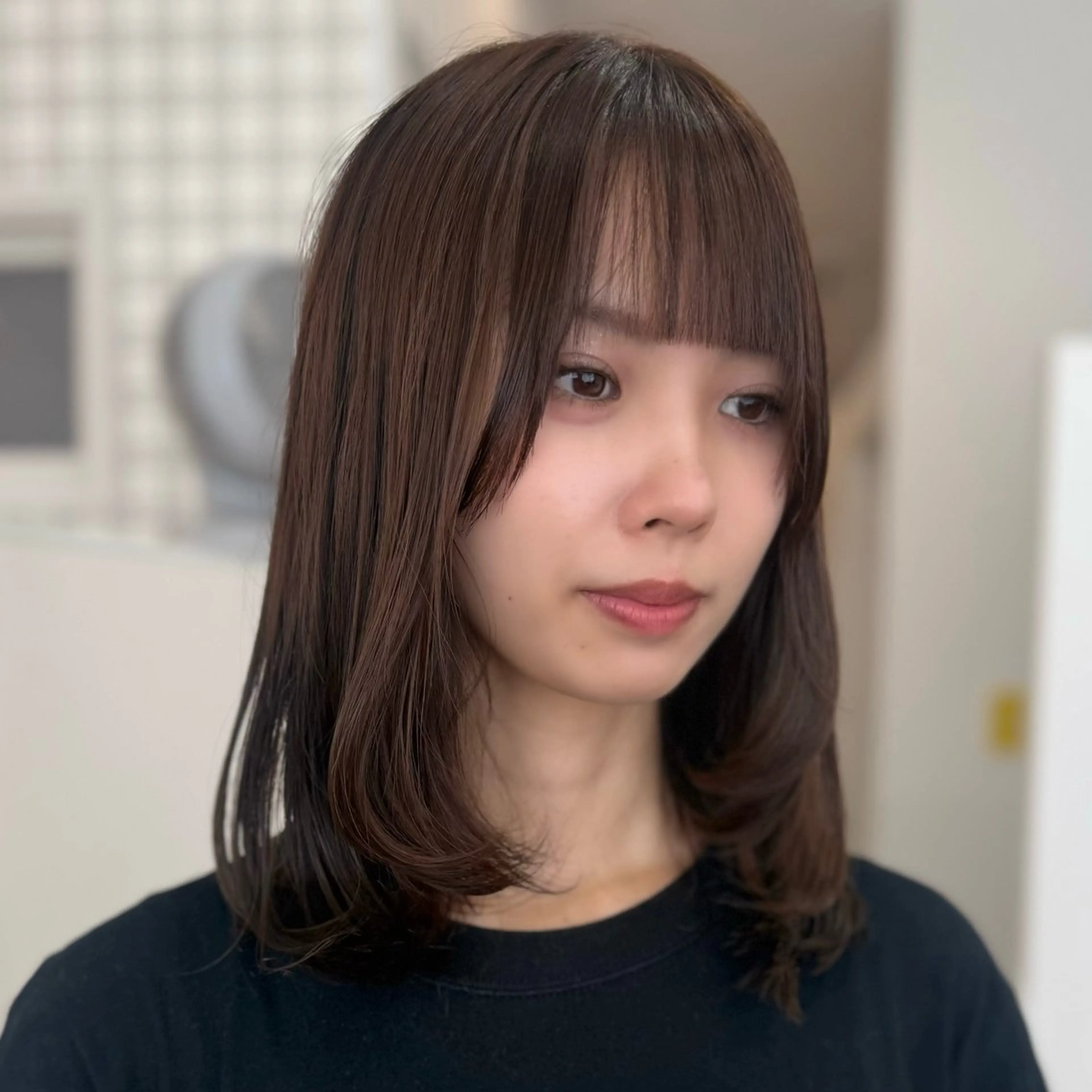 ミディアム カラー グレージュ レイヤーカット カット ヘアカラー トリートメント 🫧艶髪、暖色カラー 🫧Harukaのヘアスタイル