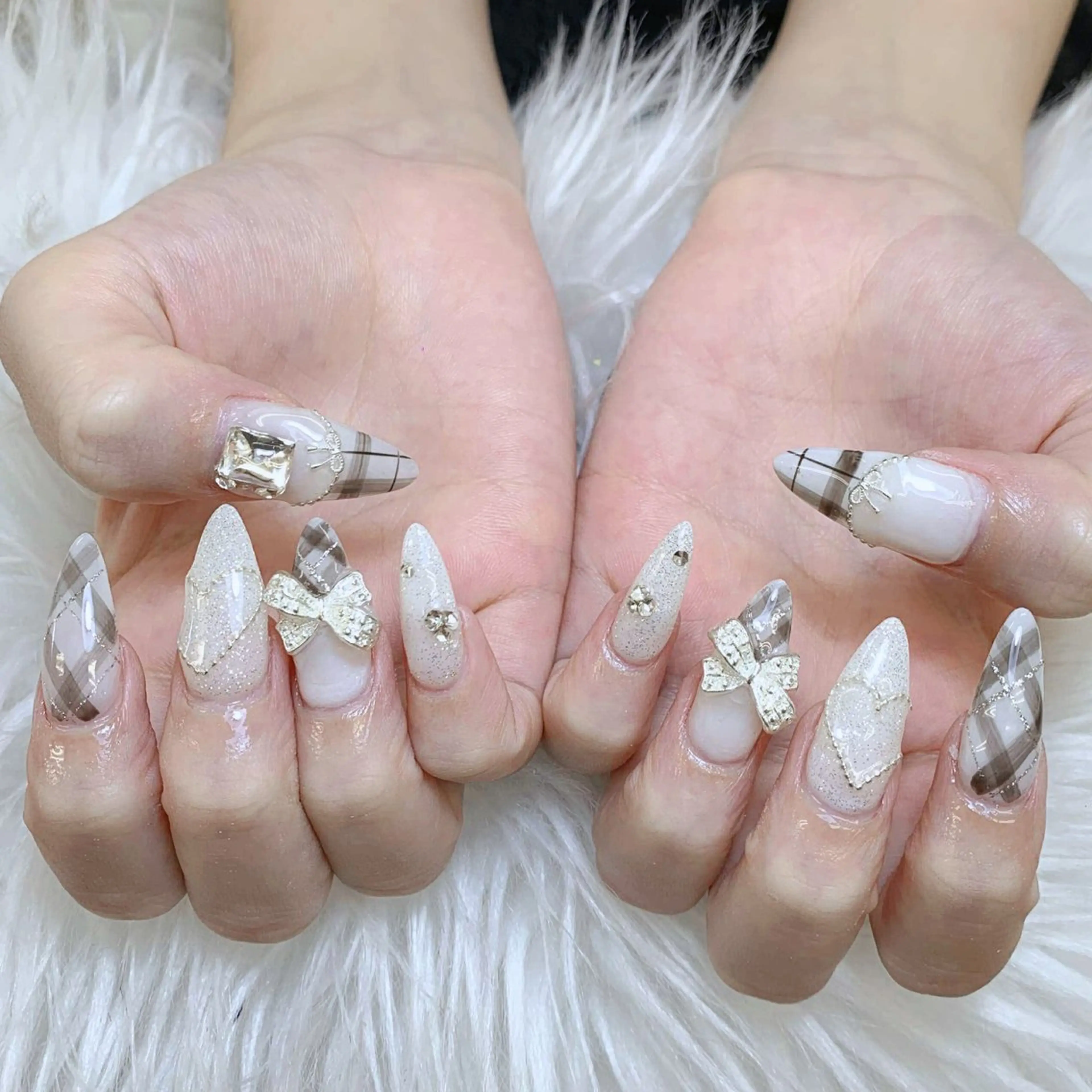 ネイル ハンドネイル ANH NAIL ゴテゴテ専門店💎のネイルデザイン
