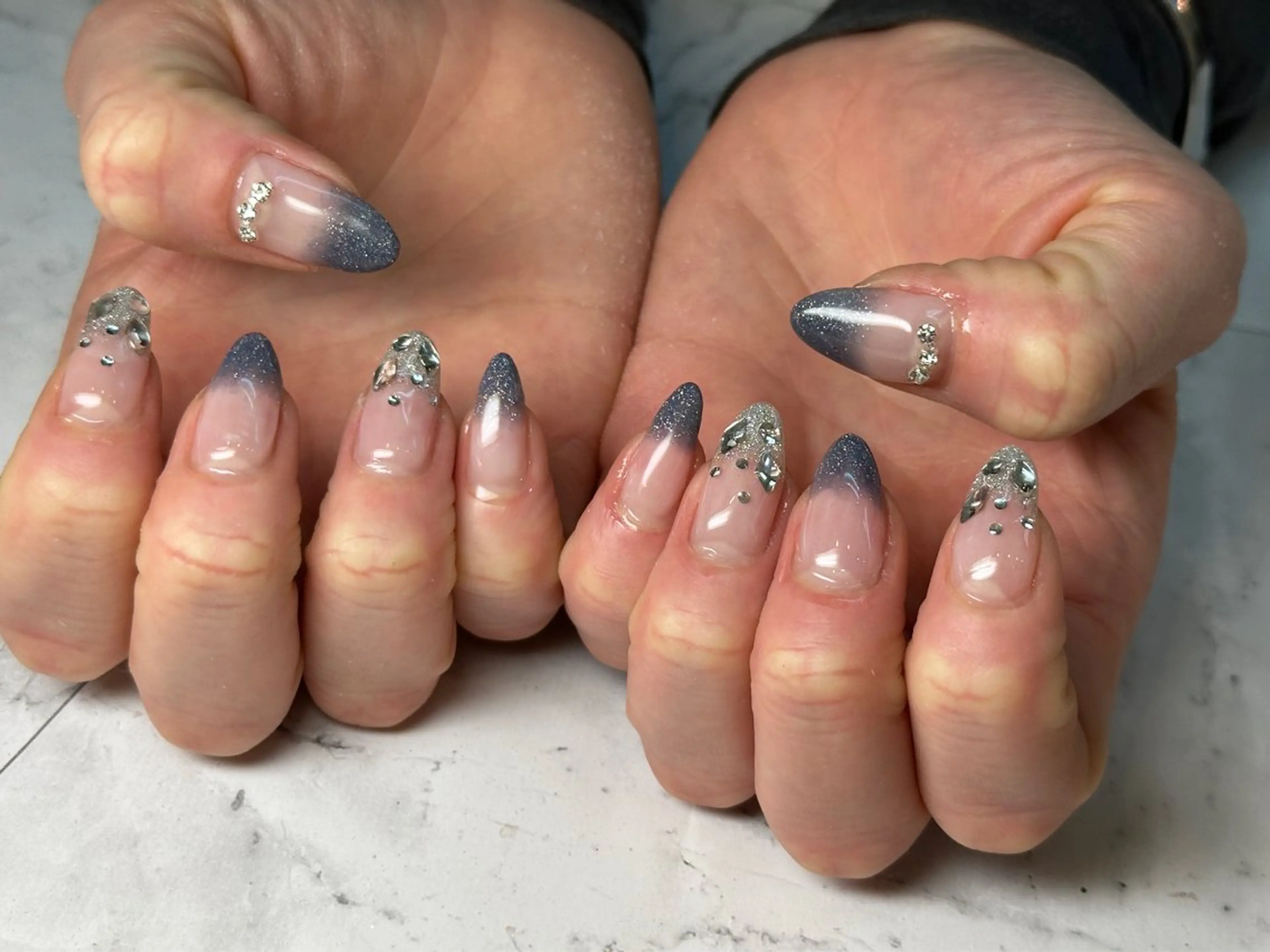 ネイル ハンドネイル Queennail 北堀江AYAのネイルデザイン