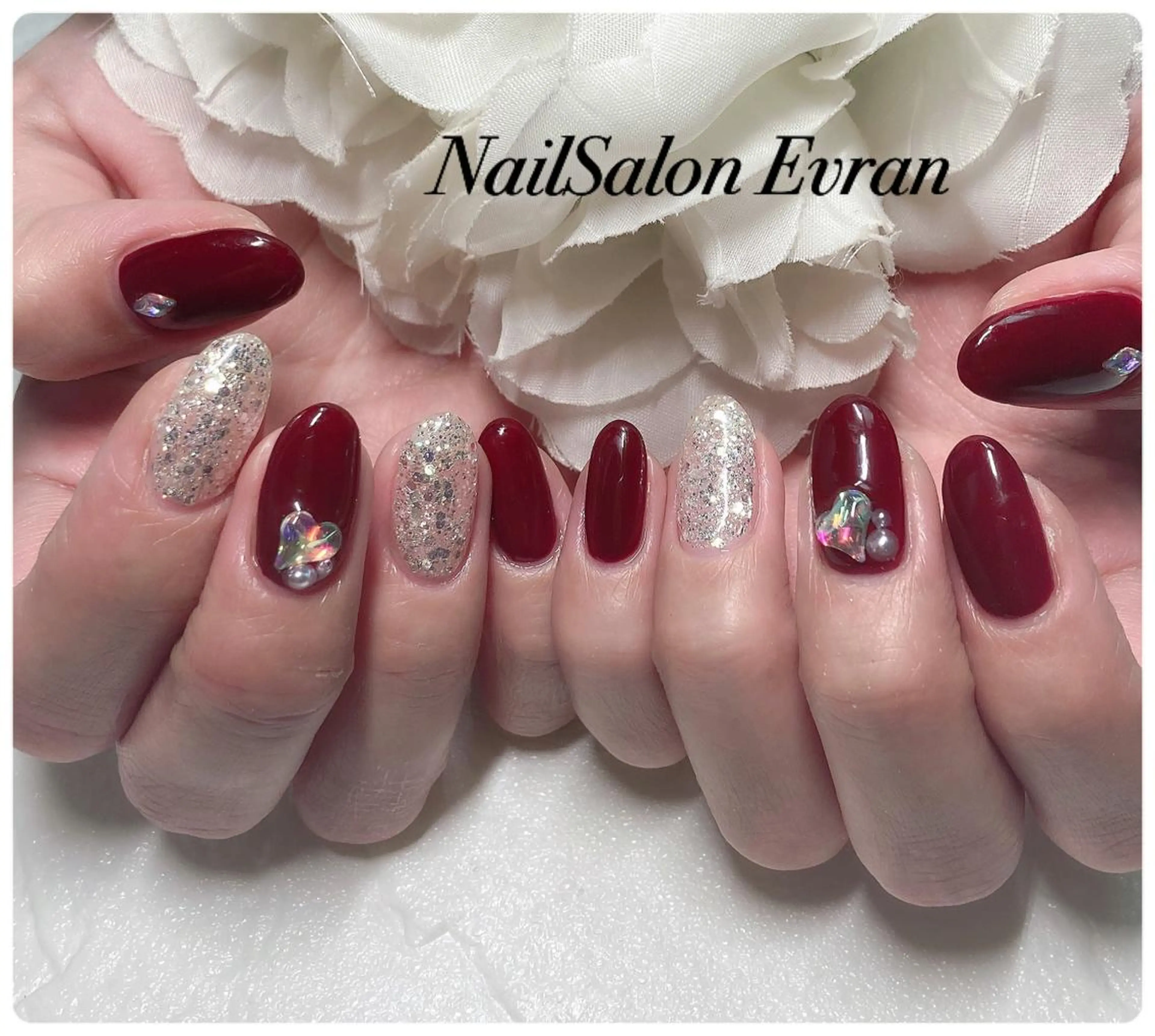 ネイル ストーンネイル ハンドネイル Nail salon Evranのネイルデザイン