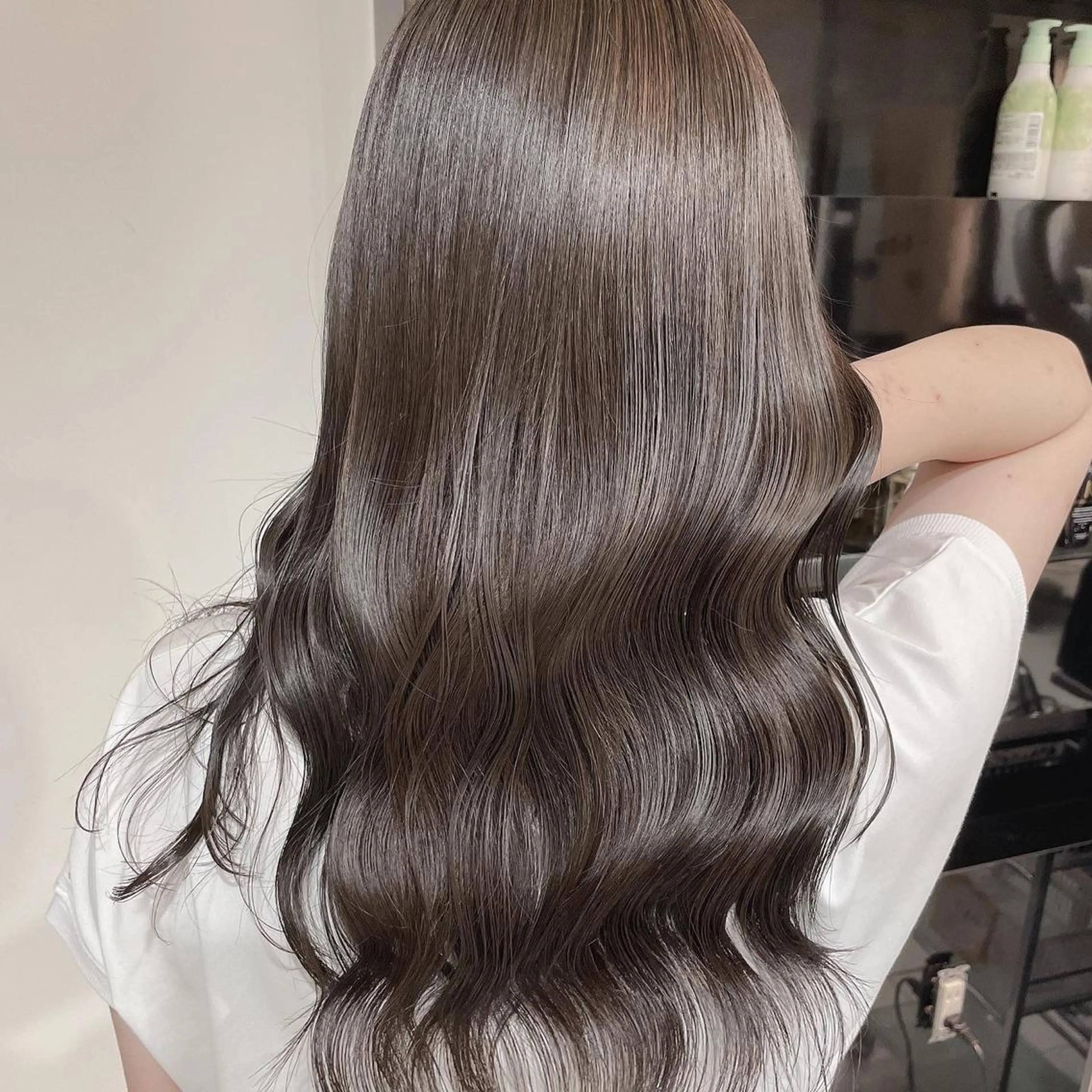 ミディアム カラー ヘアアレンジ キッズ グレージュ アイスグレージュ 髪質改善 ヘアカラー トリートメント ヘアセット 髪質改善カラー🦋 田村のヘアスタイル