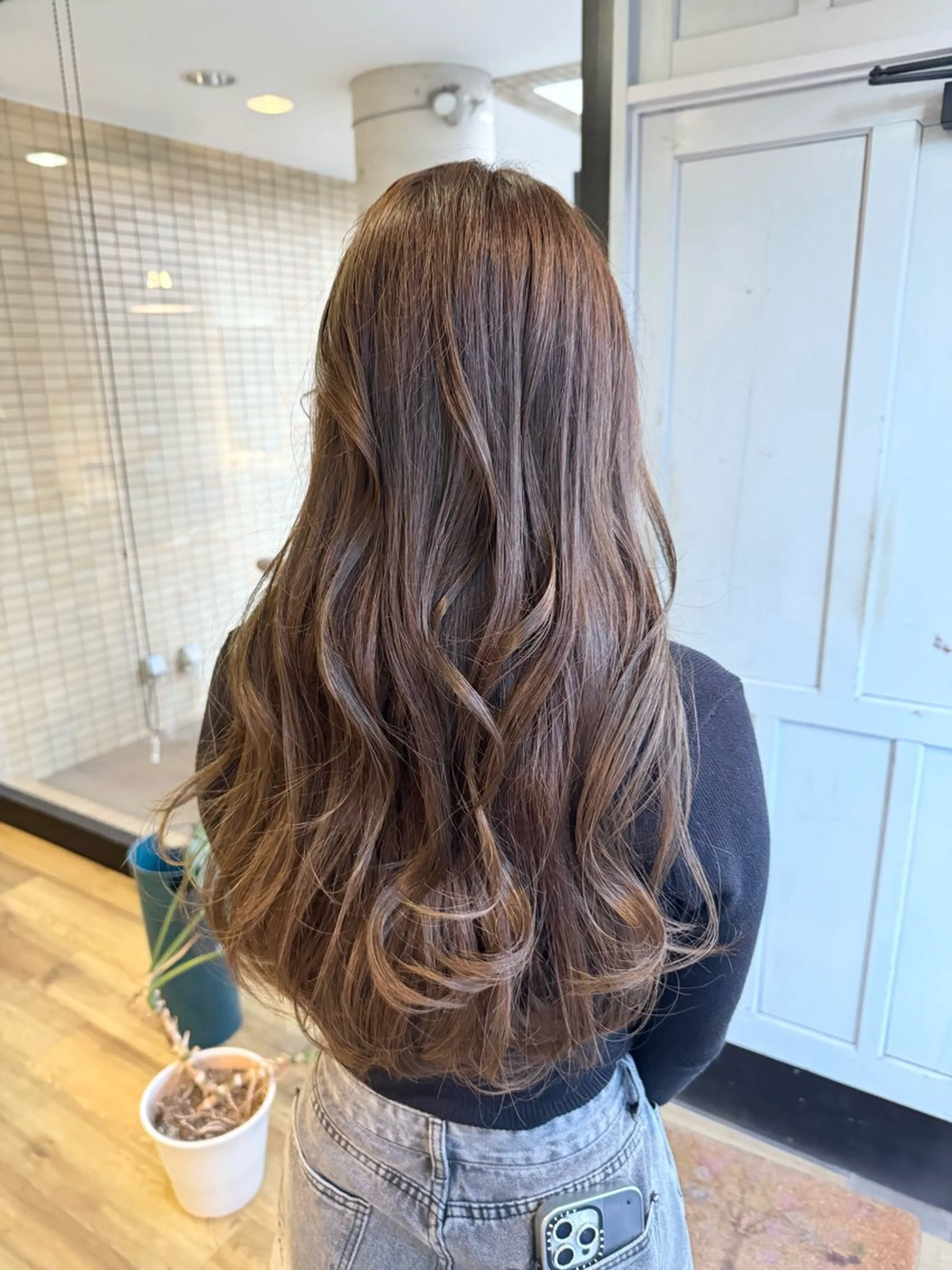 ロング カラー ブラウンカラー ヘアカラー トリートメント ツキダテ ユイのヘアスタイル