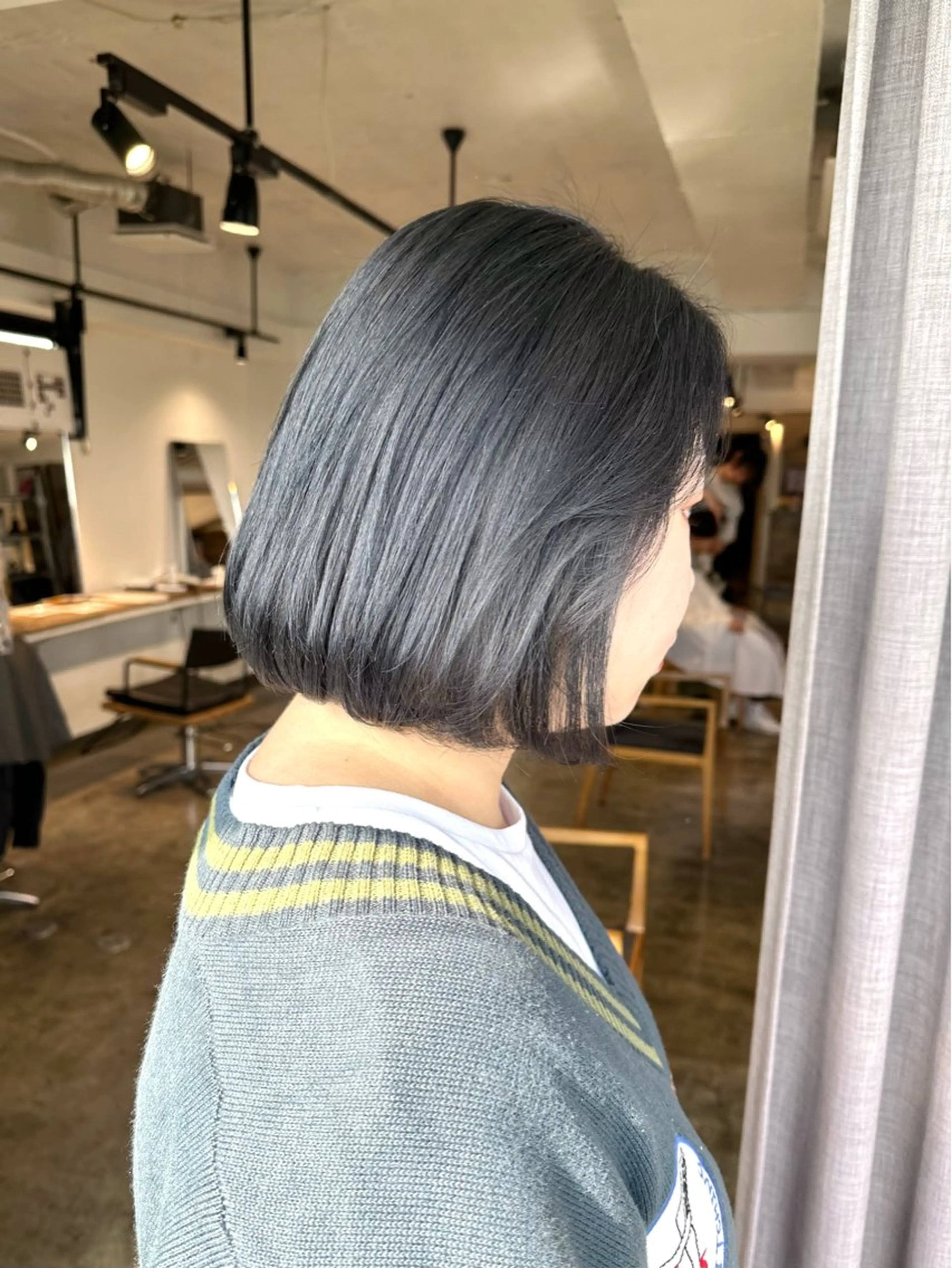 ミディアム etore 矢場町 南沙希のヘアスタイル