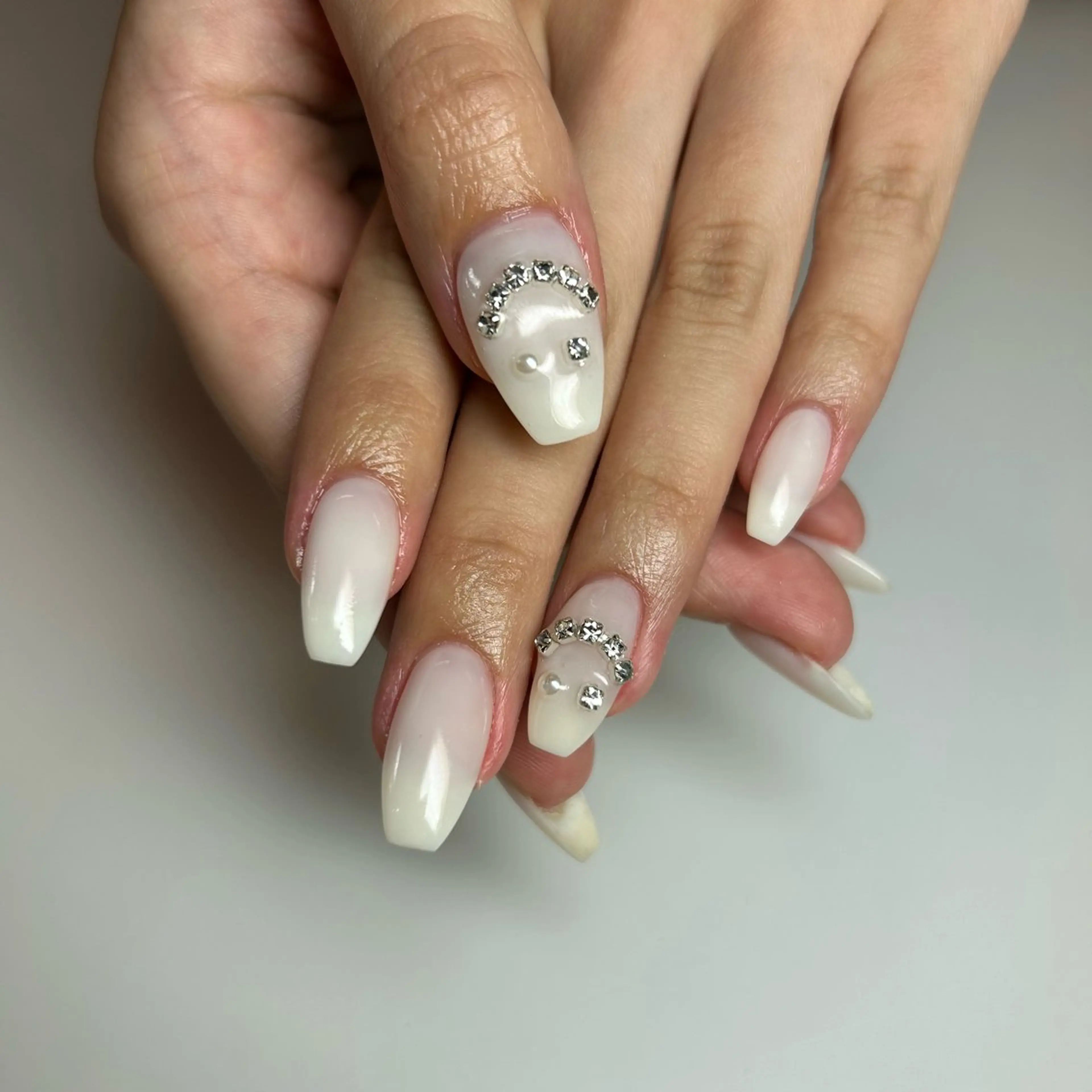 ネイル ハンドネイル 恒川 みなみのネイルデザイン