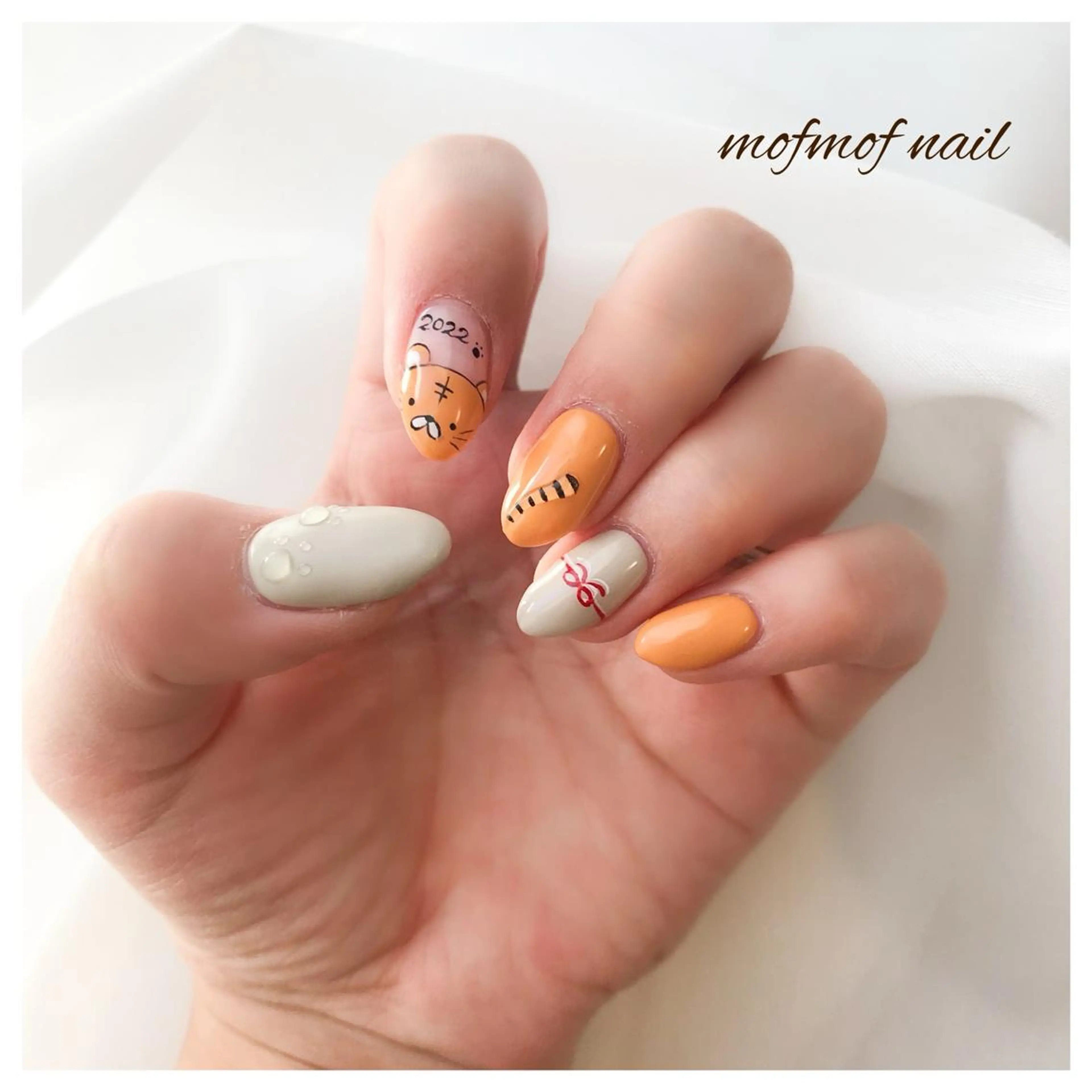 ネイル mofmofnail 🌿shimizuのネイルデザイン