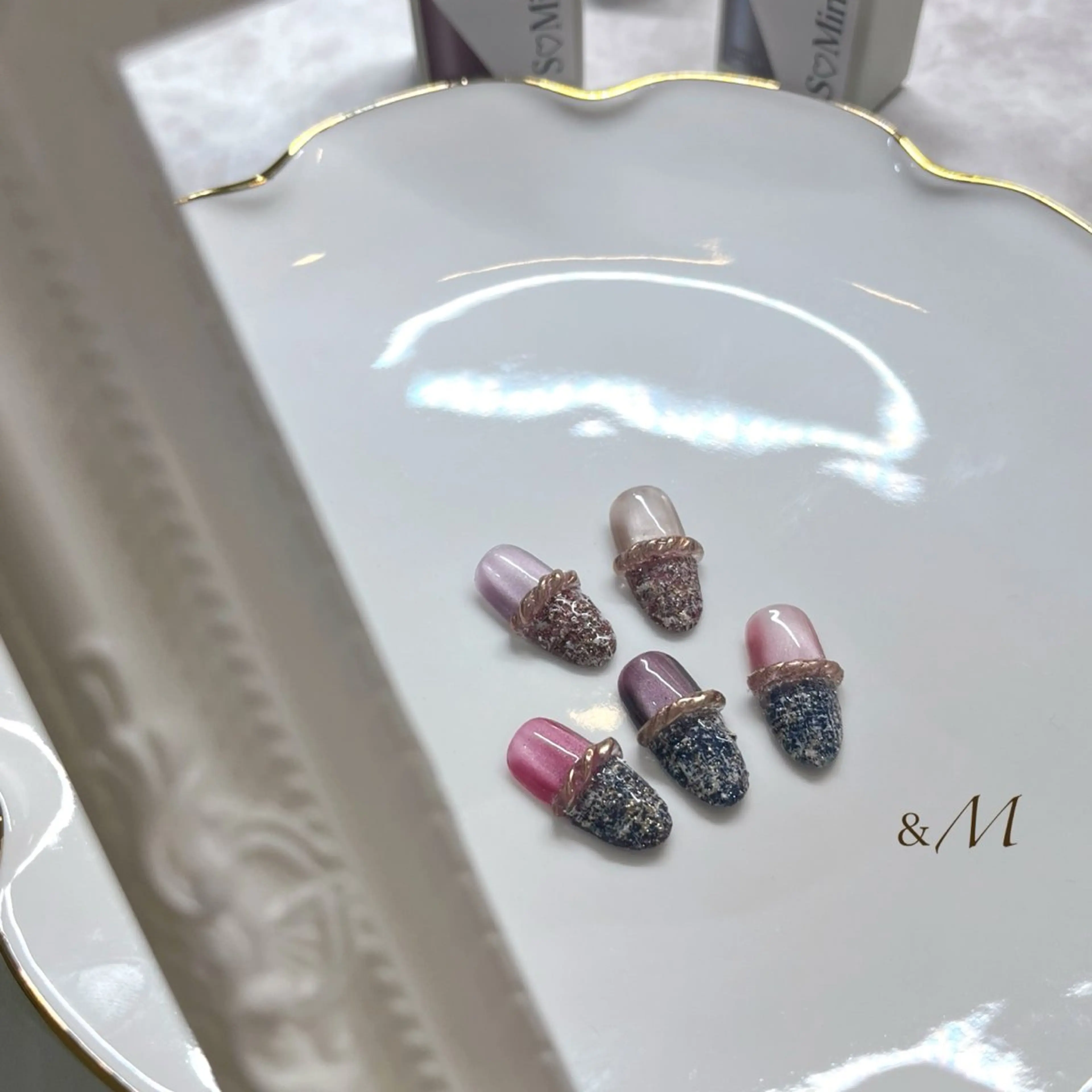 ネイル アンドエム ＆Ｍのネイルデザイン