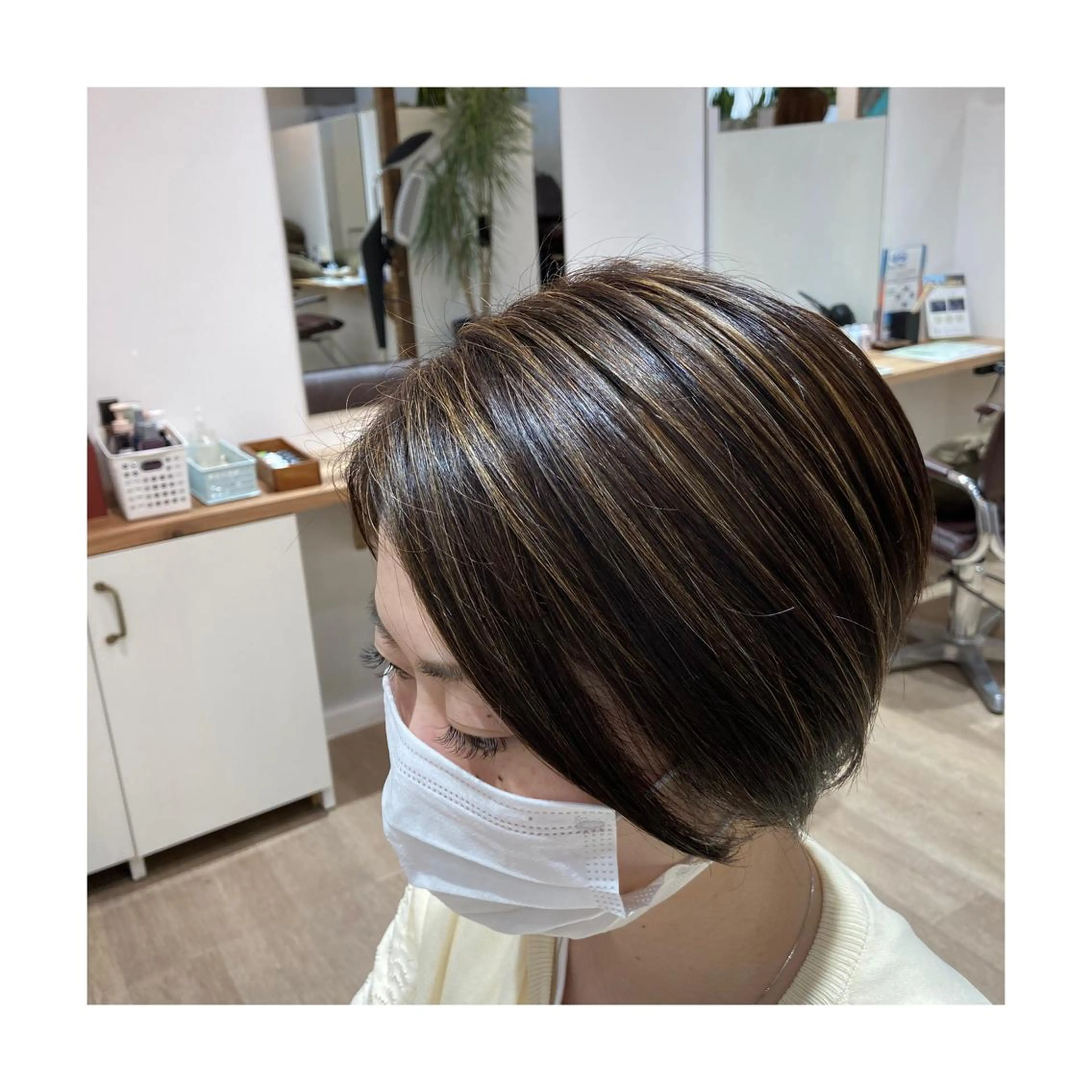 ショート ハイライト 前田 梨沙のヘアスタイル
