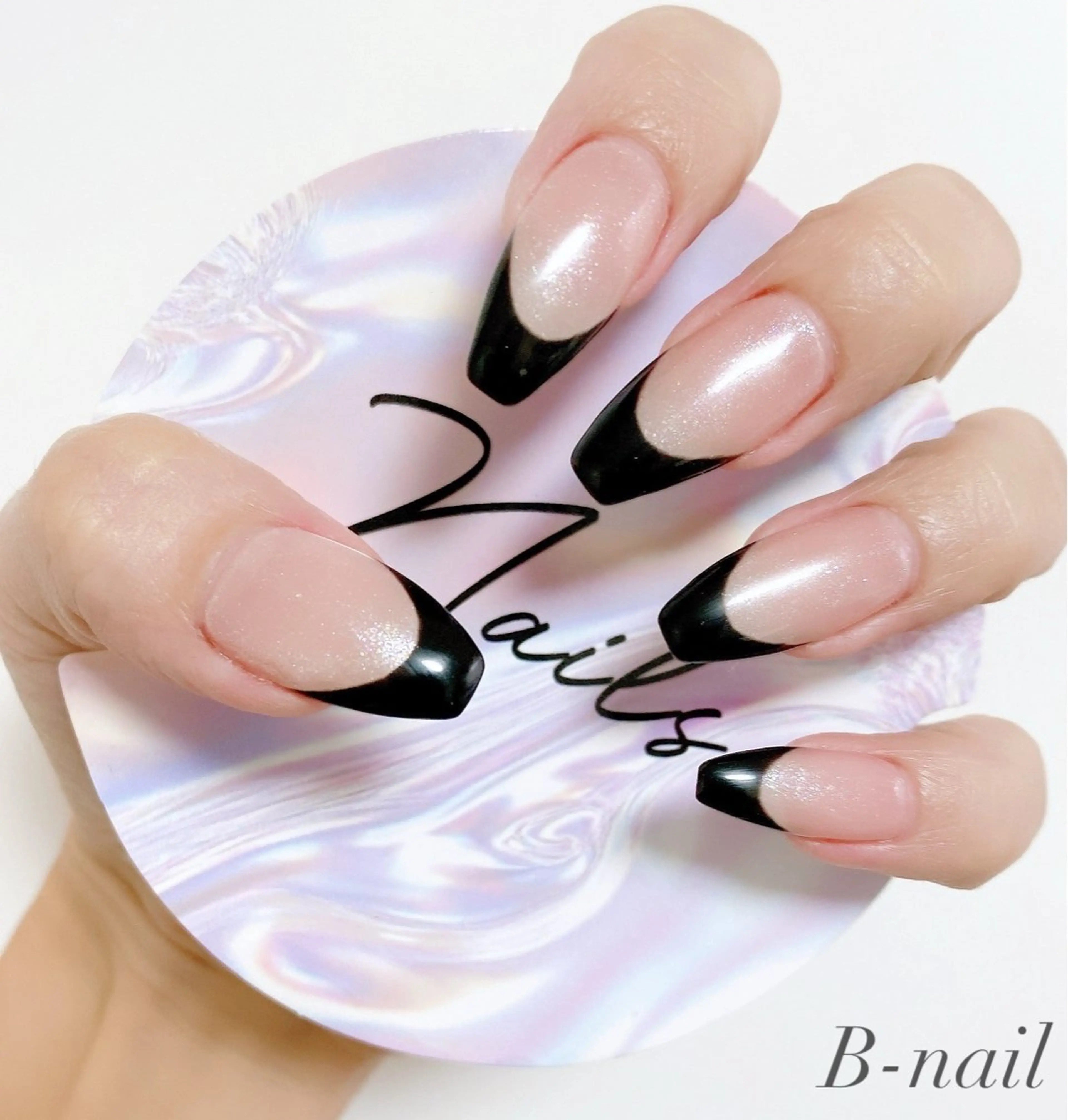 ネイル ハンドネイル B- nailのネイルデザイン