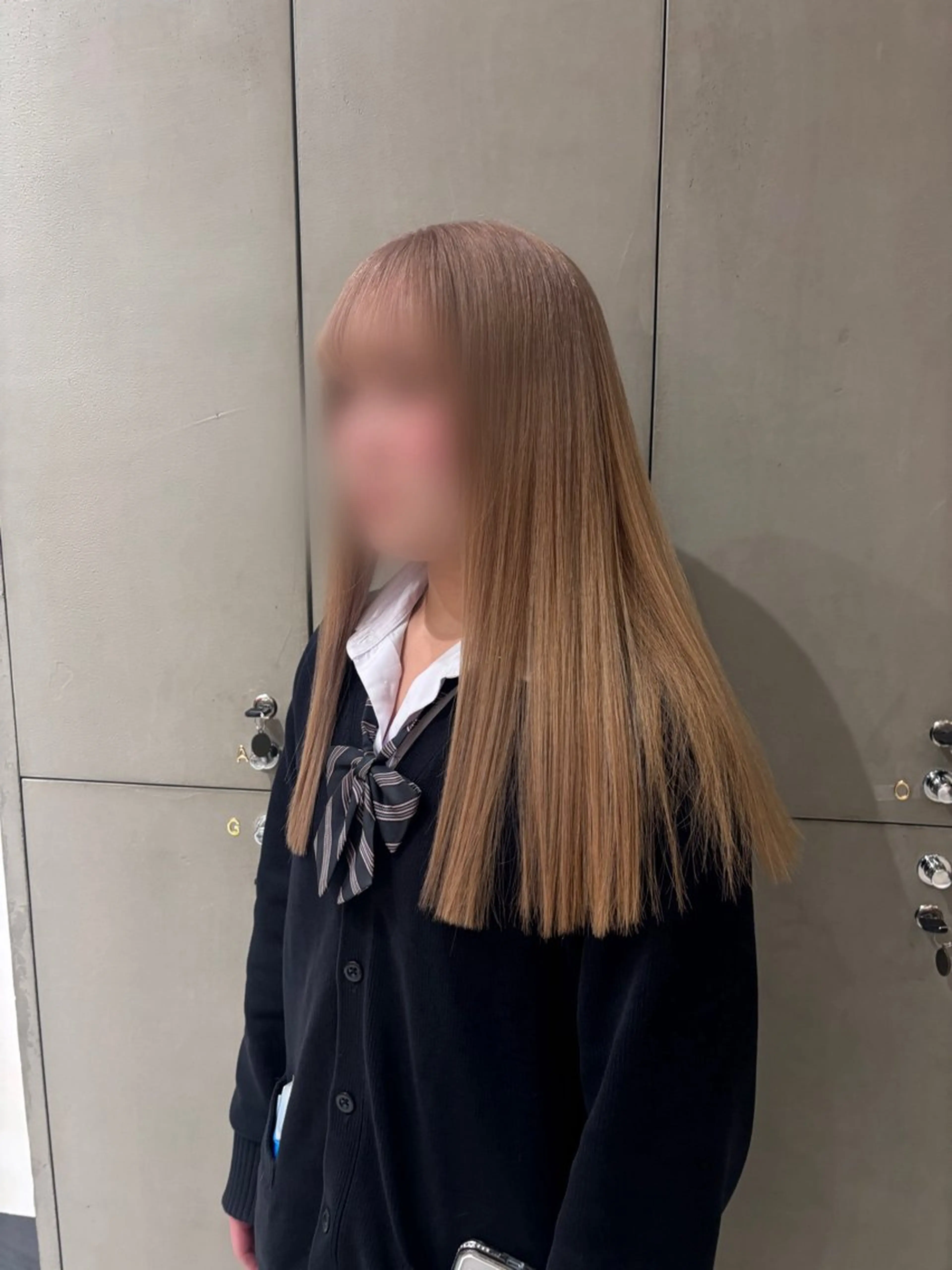 ロング ヘアカラー ️🩵RINKA/ ハイトーンカラー🩵のヘアスタイル