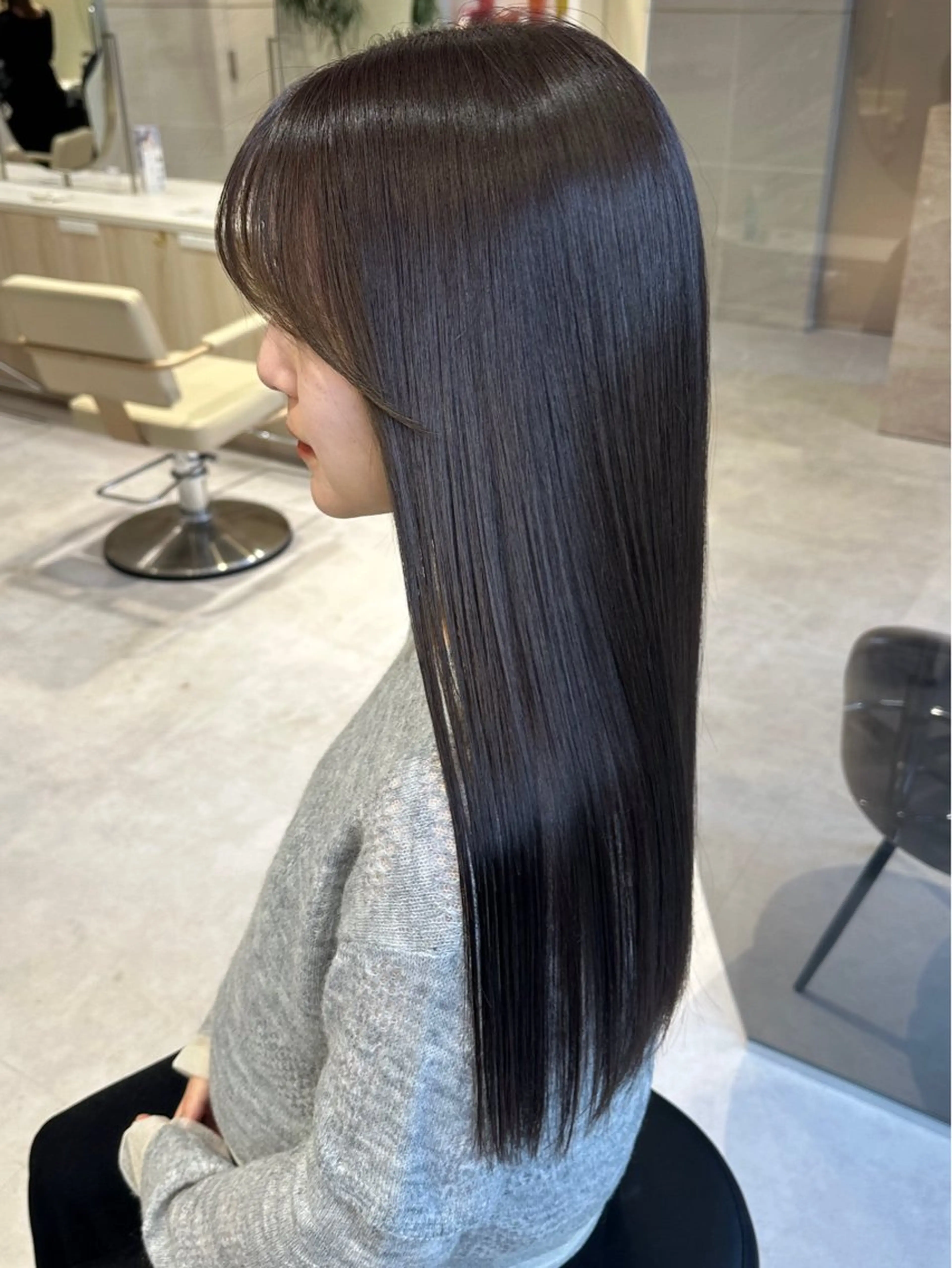 縮毛矯正＋Aujuaトリートメント✨伸ばし中の方や矯正を繰り返ししてる方におすすめ🫶の写真