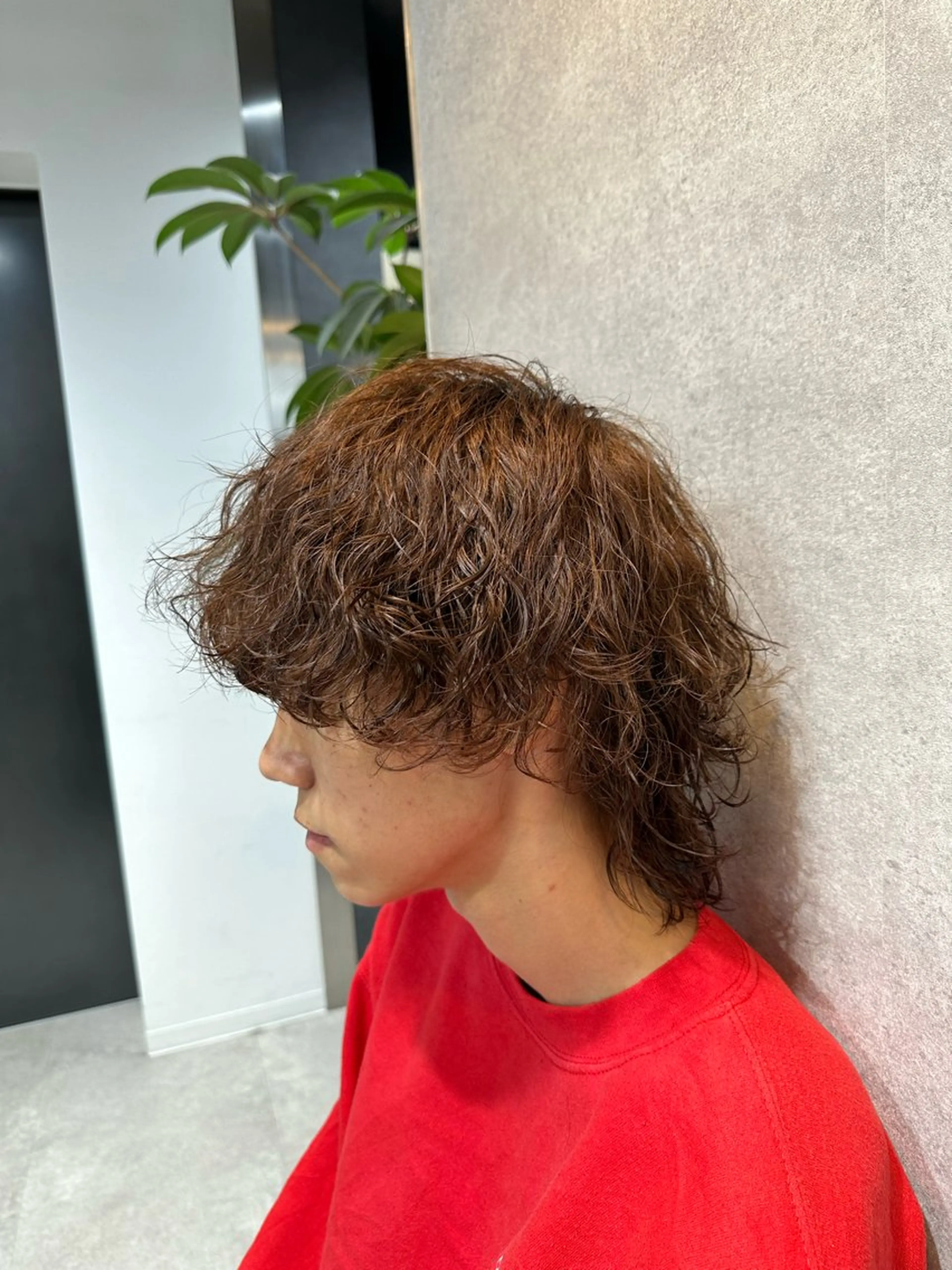 ミディアム パーマ メンズ ミディアムパーマ メンズパーマ 波巻きパーマ カット パーマ 【メンズ特化】 サエキカズマのヘアスタイル