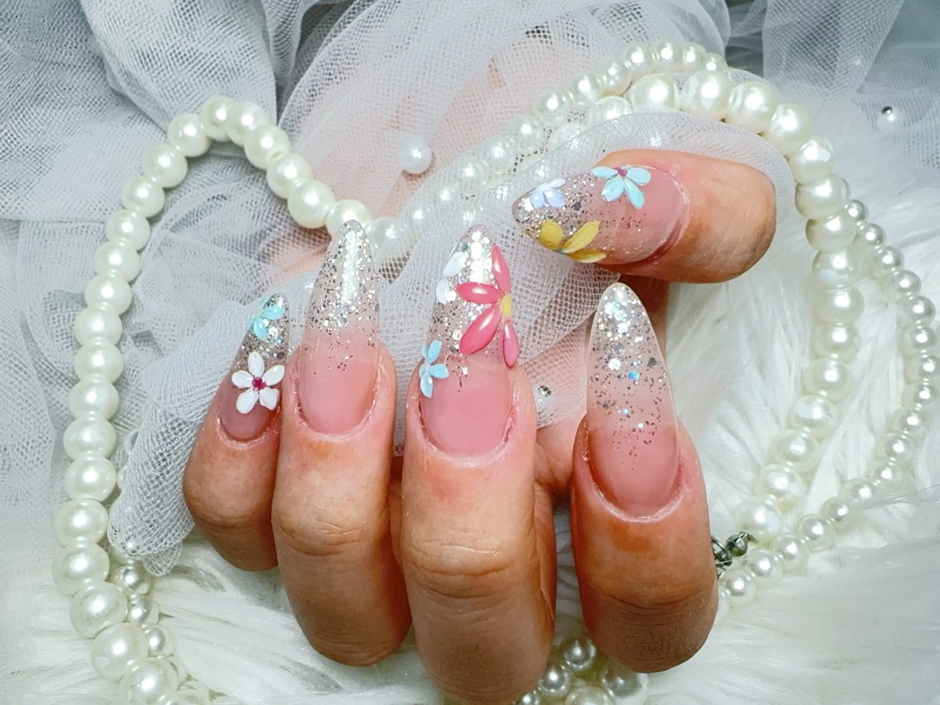 ネイル 長さ出し フレンチネイル ジェルネイル ガラスフレンチ 韓国ネイル ハンドネイル ハンドケア For U nail スカルプ専門店のネイルデザイン