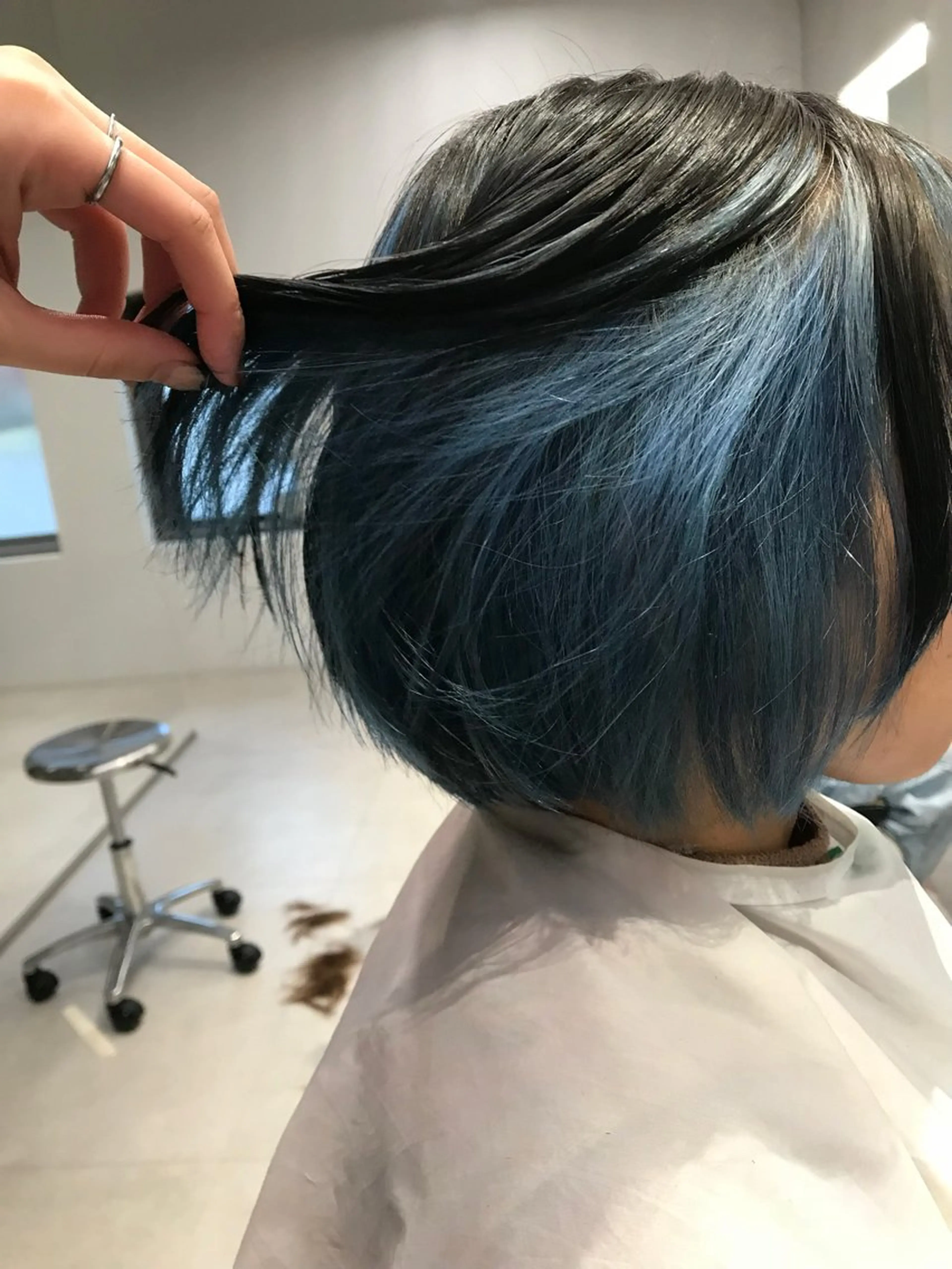 カラー ヘアカラー hina KEEDAのヘアスタイル
