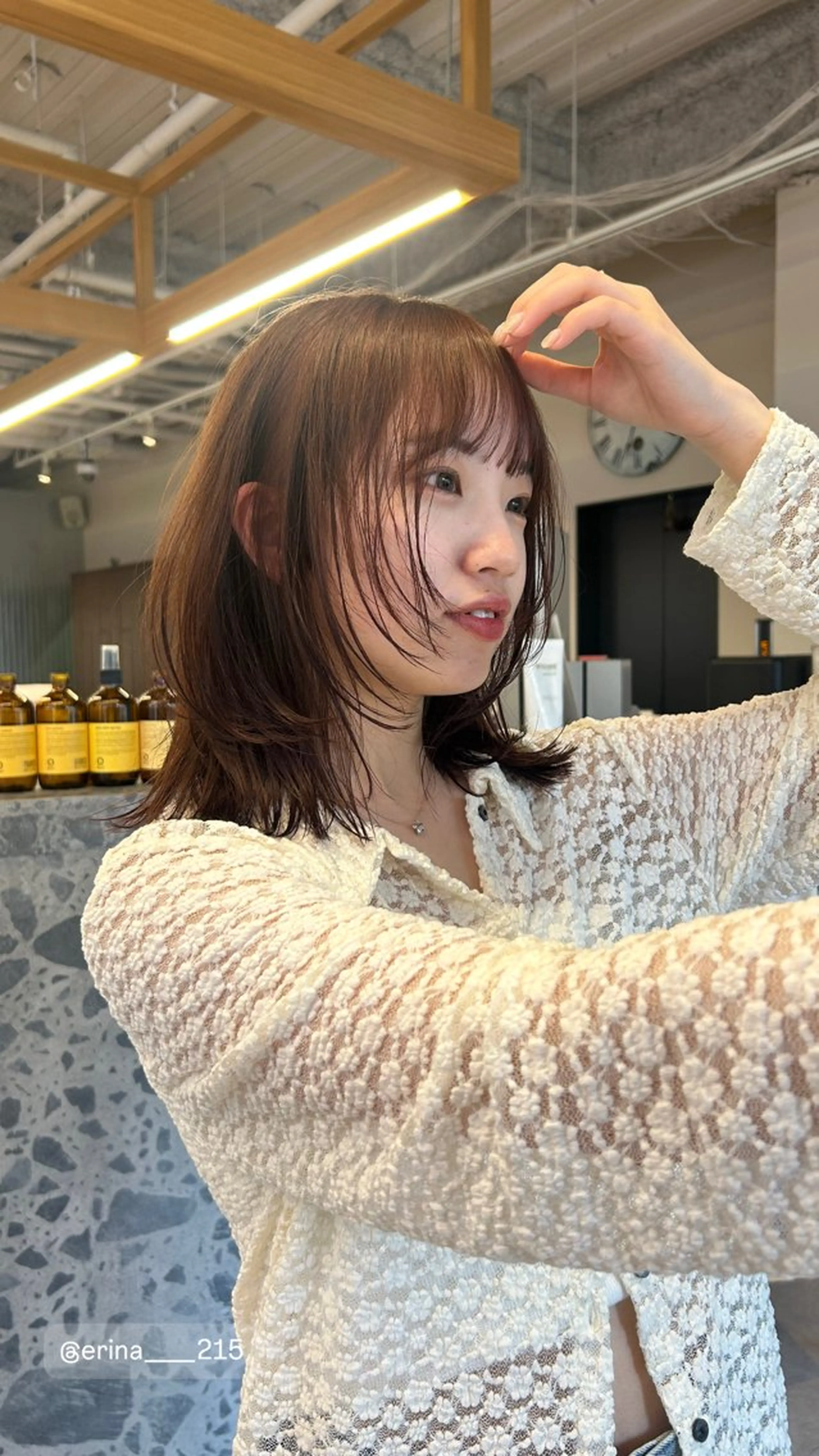 ロングのレイヤースタイルの写真