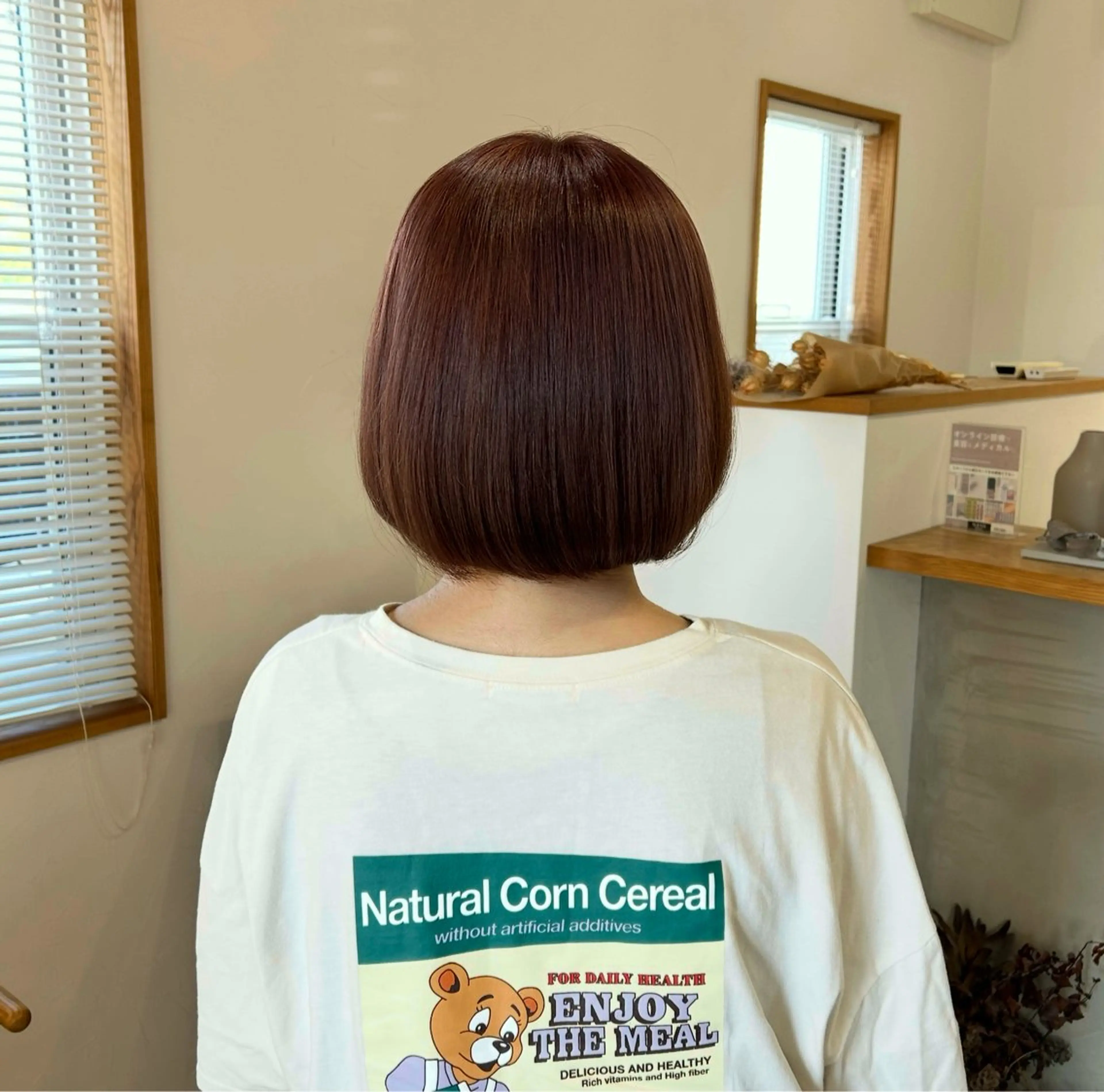 ショート カラー ラベンダーカラー ピンクカラー ピンクラベンダー トリートメント ヘアカラー 野崎 唯華のヘアスタイル
