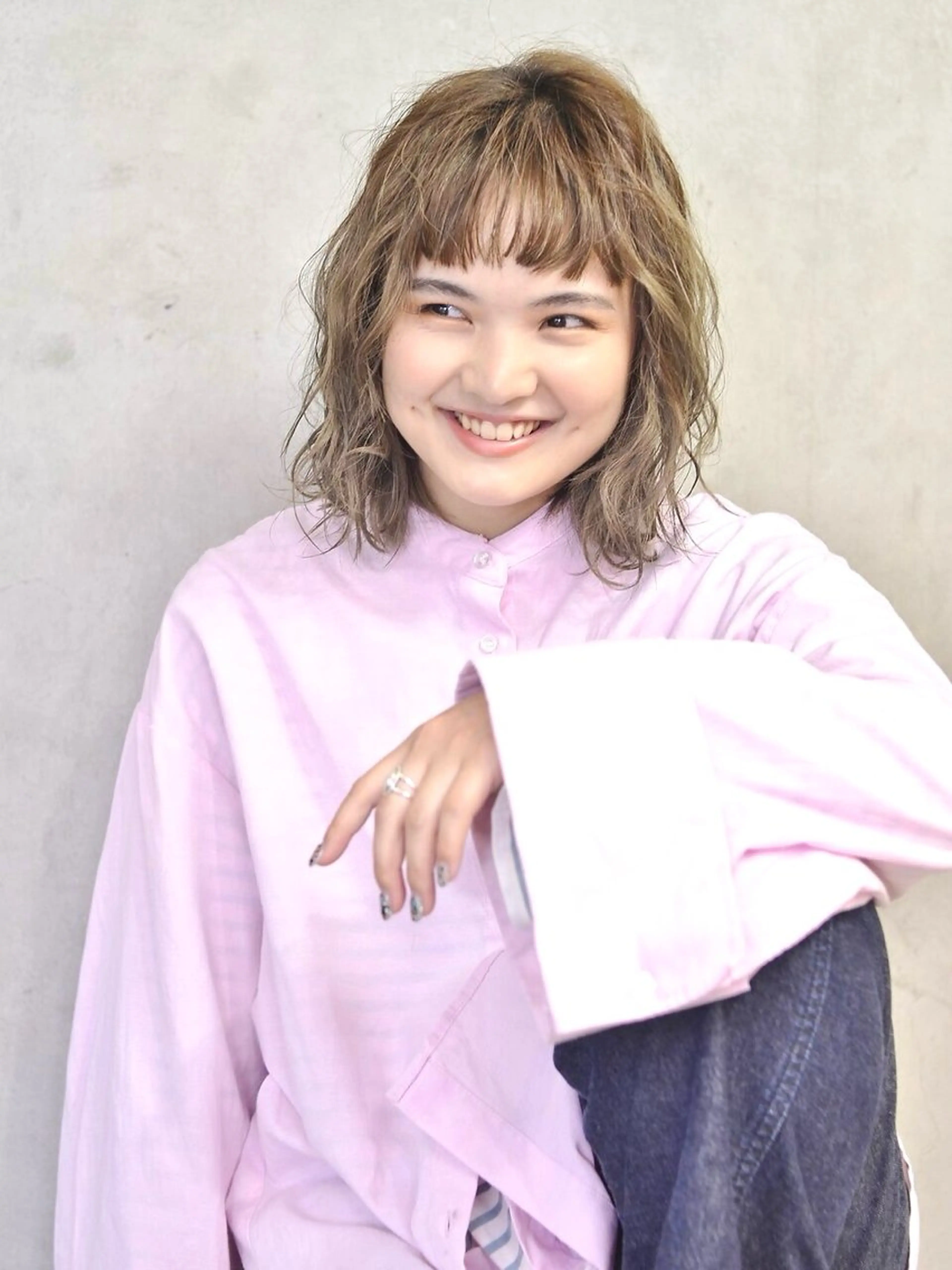 ミディアム カット ヘアカラー トリートメント 髪質改善ストレート/ coiiはしもとはなのヘアスタイル