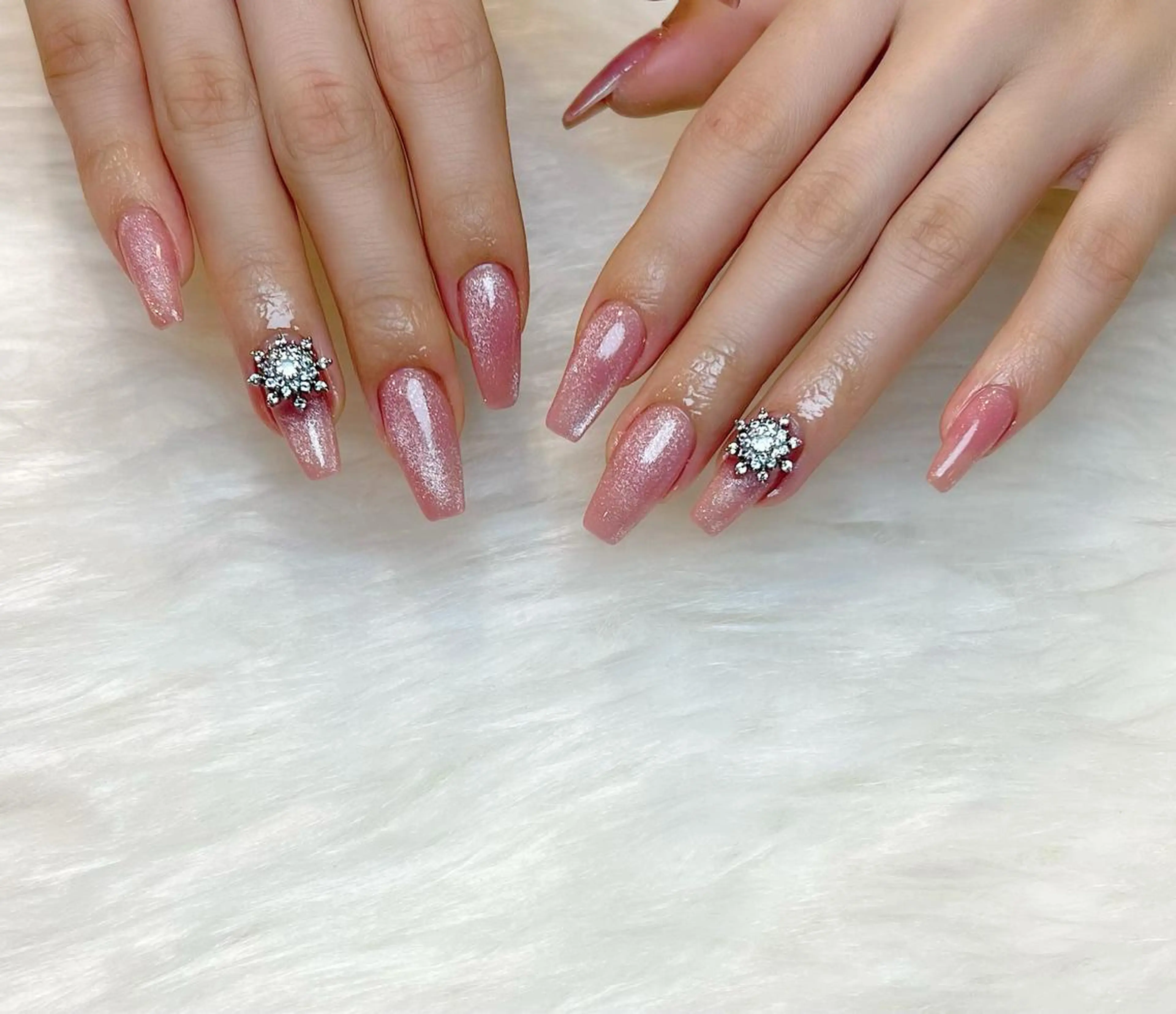 ネイル Lino+ ネイル&よもぎ蒸しのネイルデザイン