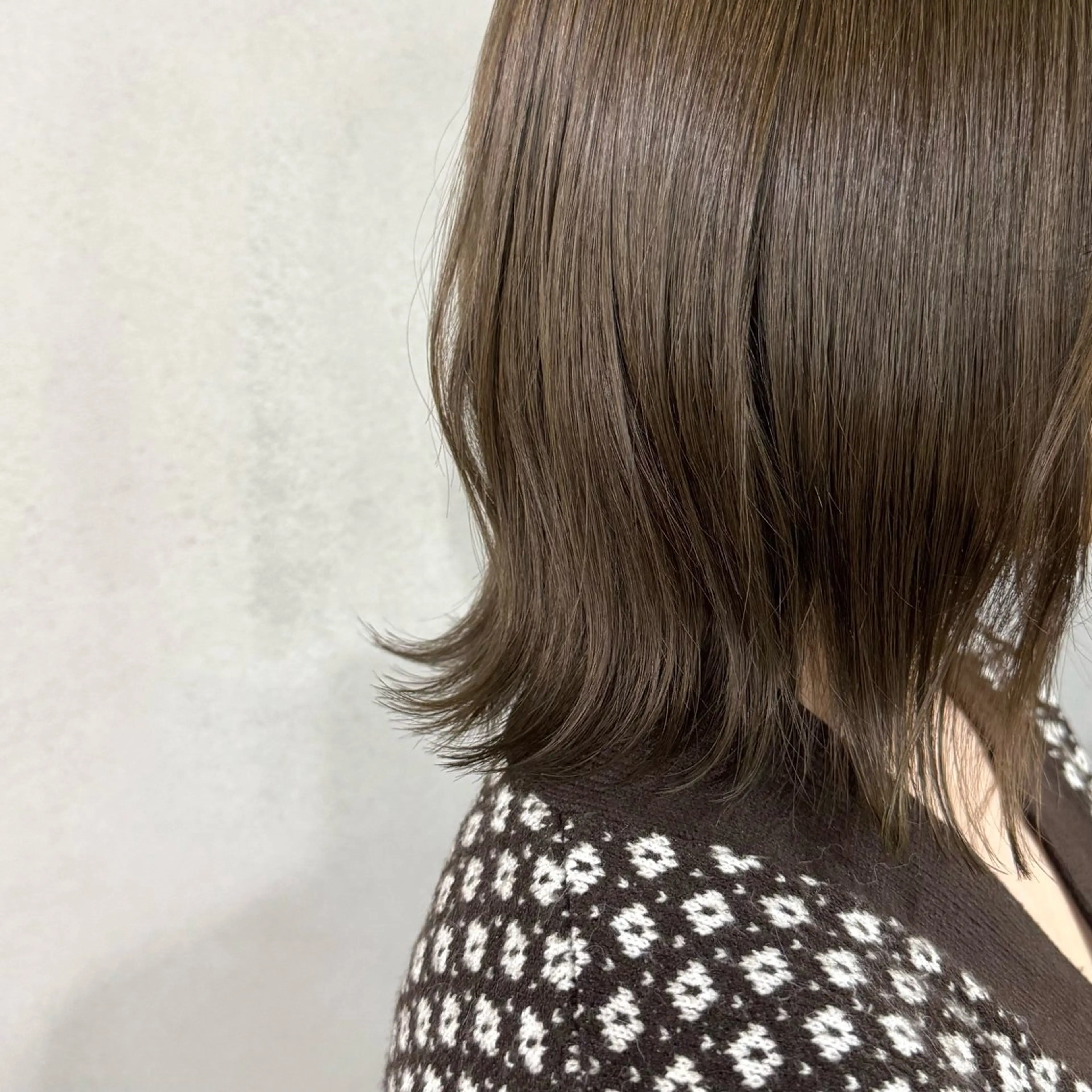 ショート カラー ヘアアレンジ アッシュ アッシュブラウン ブラウンカラー カット ヘアカラー トリートメント #ボブ #ウルフ #tag佐藤璃美のヘアスタイル